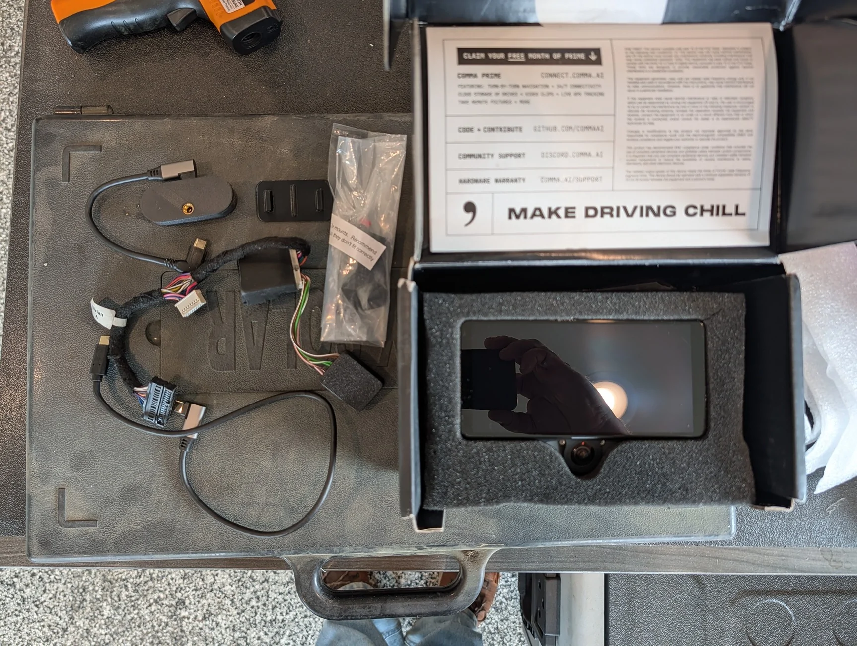 Rivian R1T R1S [FS] {$700} Comma 3x w/ Rivian harness and Longitudinal plus PXL_20260724_171956708