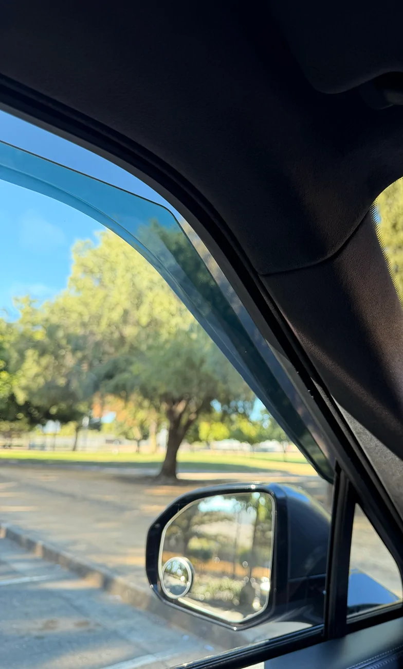 Rivian R1T R1S Installed R1T Window Visor on R1S tempImageRNAnjc