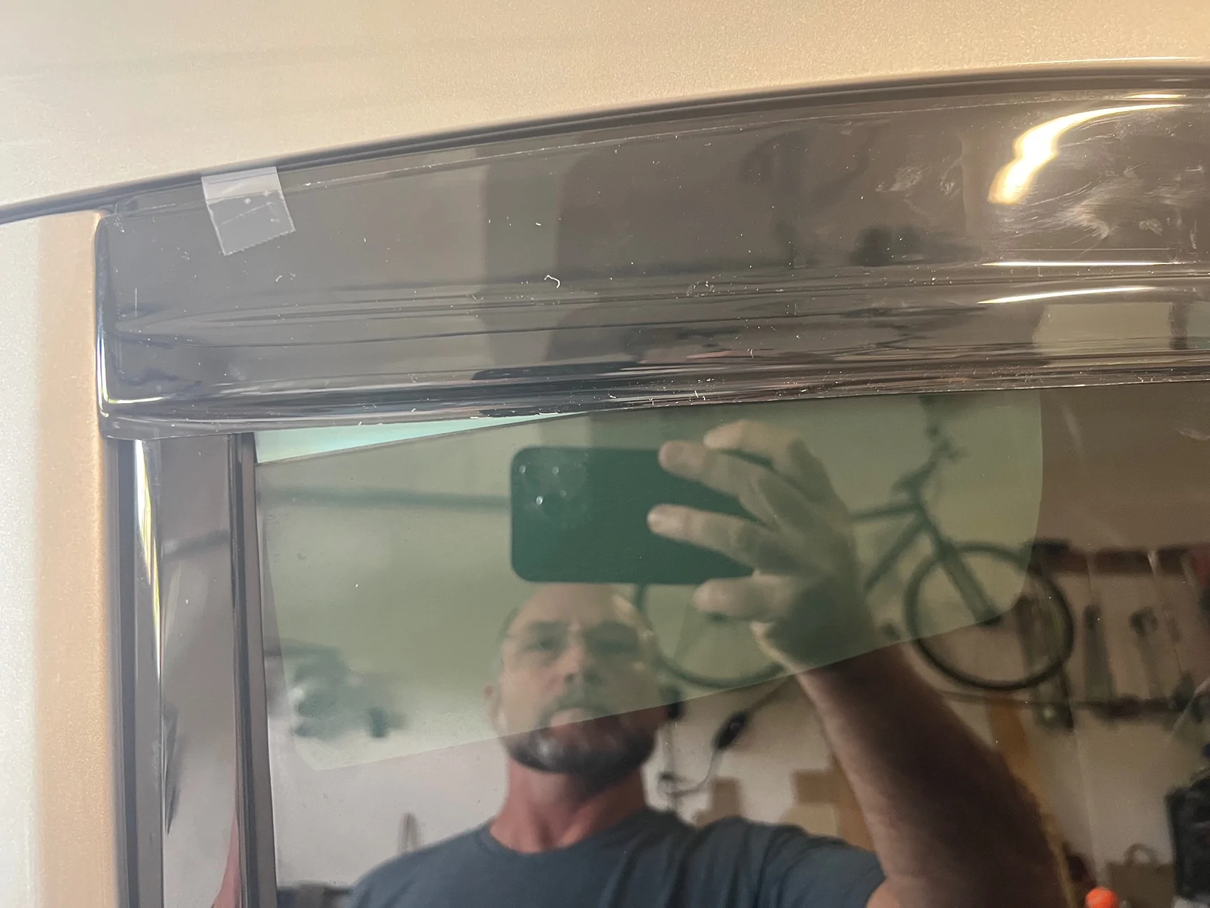 Rivian R1T R1S Installed R1T Window Visor on R1S IMG_2912
