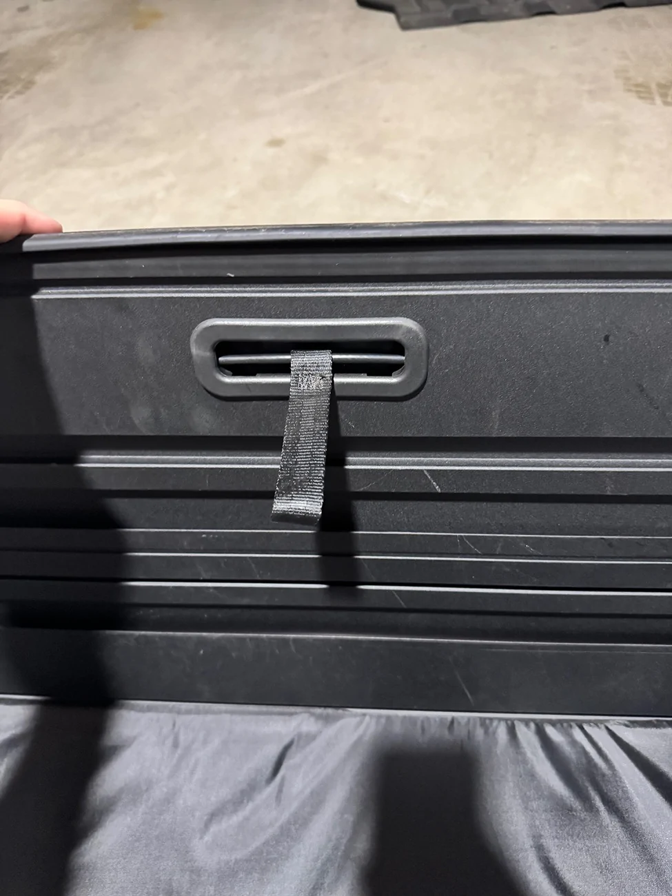 Rivian R1T R1S FS: Rivian Manual Tonneau Cover $700 IMG_4023