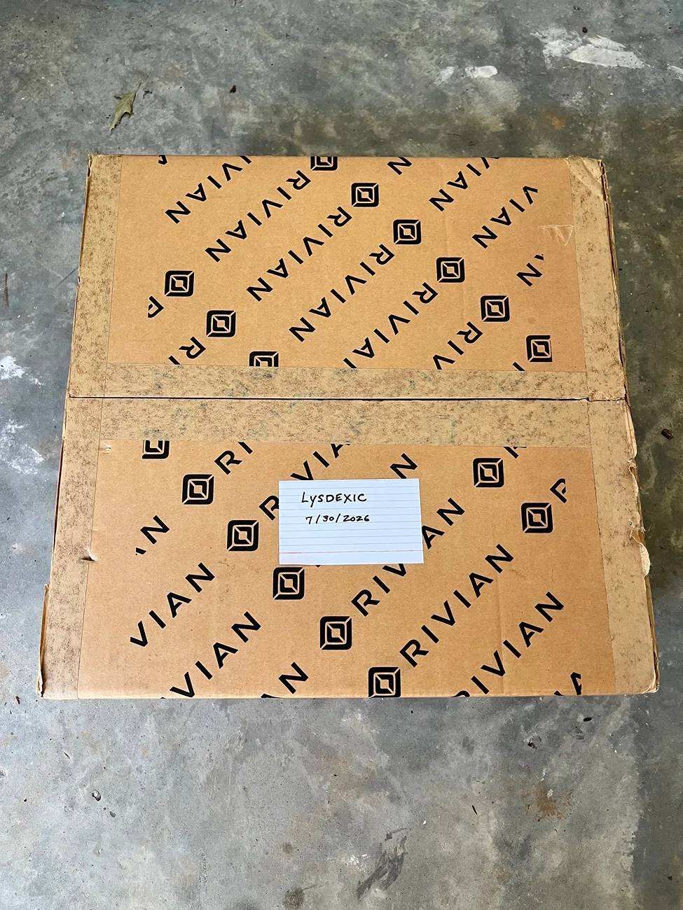 Rivian R1T R1S Rivian (OEM) Wall Charger - in box IMG_4836