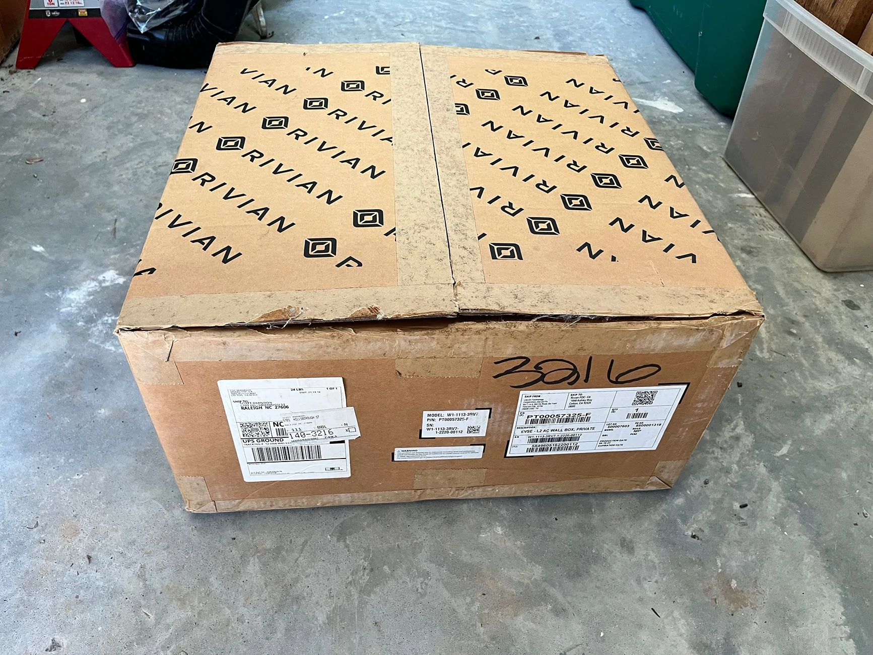 Rivian R1T R1S Rivian (OEM) Wall Charger - in box IMG_4840