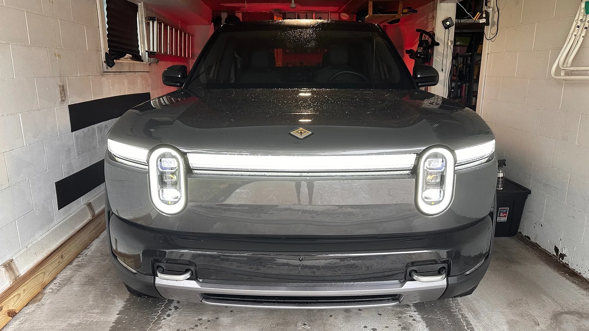 Rivian R1T R1S R2 Orders / VIN / Deliveries List Tracker + Stats 📊 IMG_6398