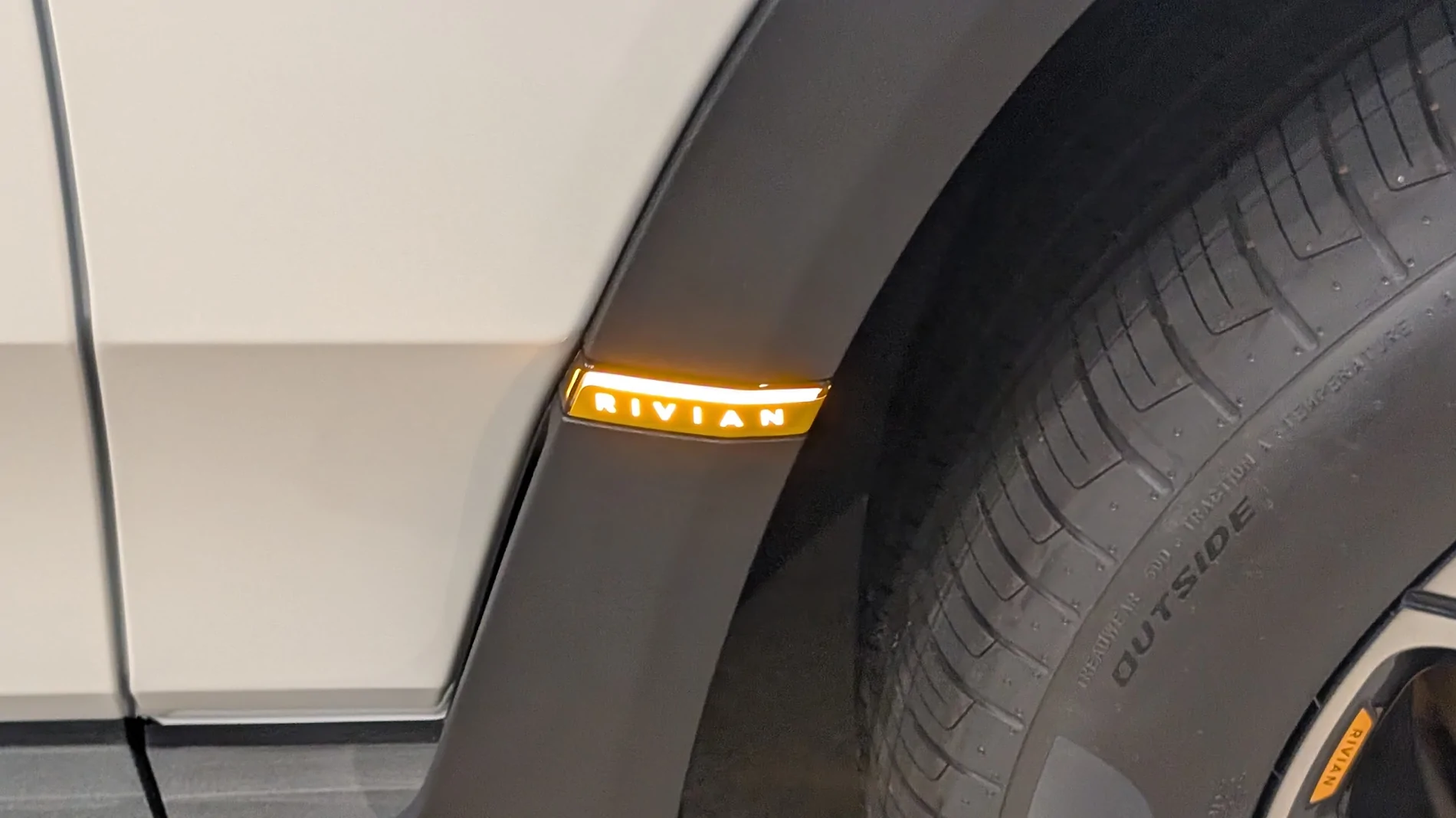 Rivian R1T R1S 📸 Daily random R2 photos thread - post your pics! 1785713870384-2h