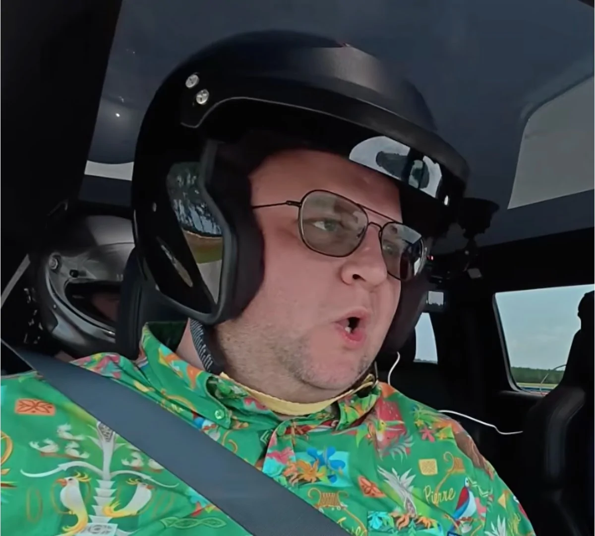 Rivian R1T R1S R2 Rally Mode fun on track. Out of Spec: "This Is The Most Fun EV I’ve Driven" HOzjjFoWAAAK-yW