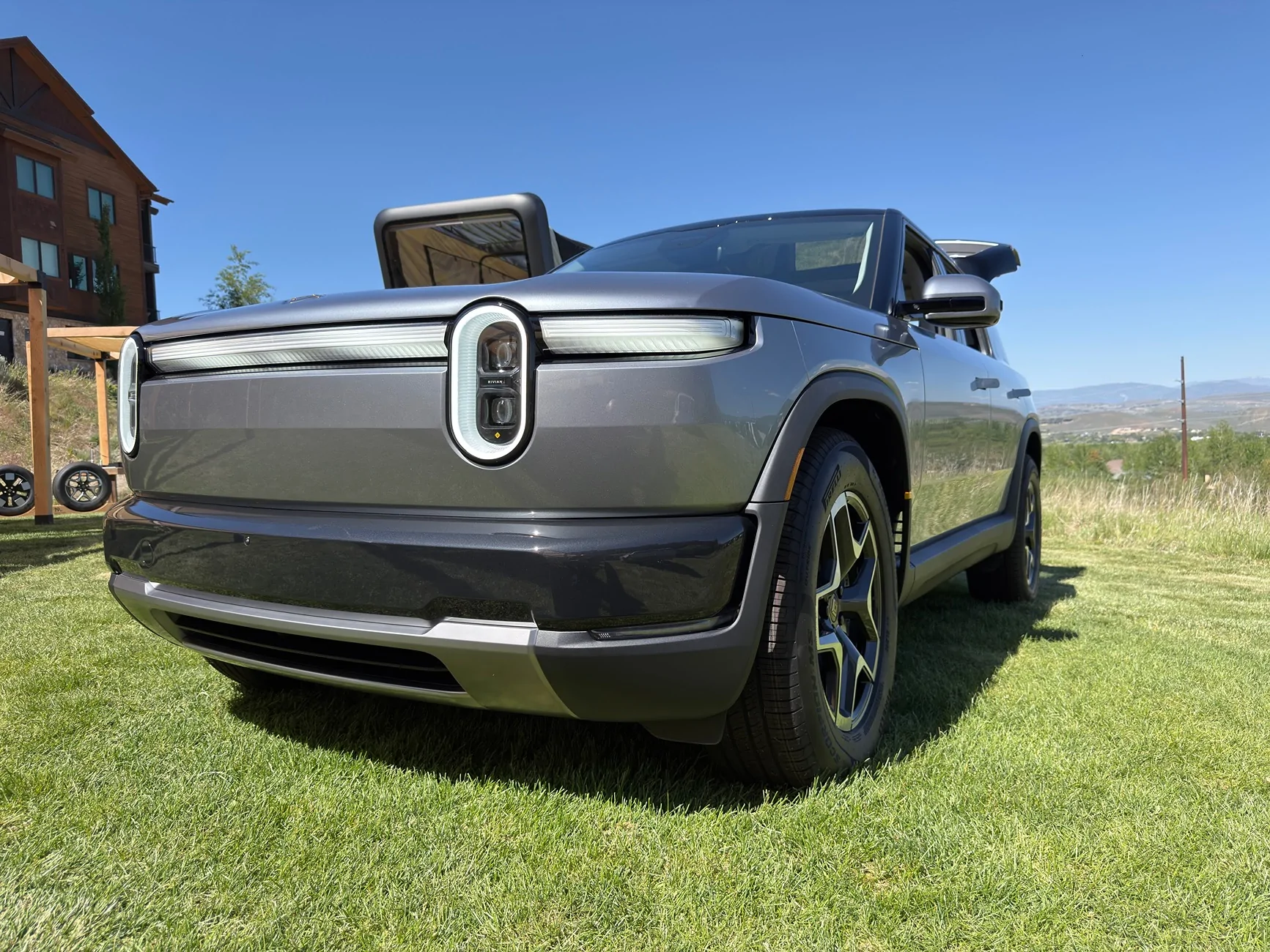 Rivian R1T R1S Esker Silver Paint Sample Closeup Photos IMG_5043