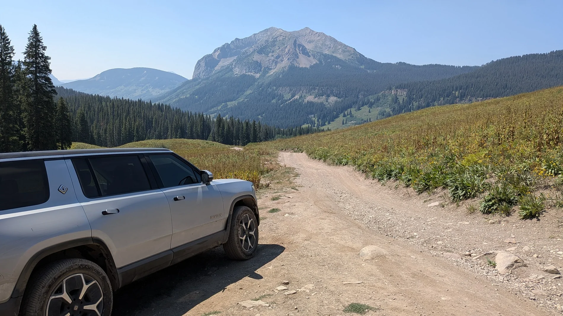 Rivian R1T R1S Random R1 Photos of the Day - Post Yours! 📸 3873