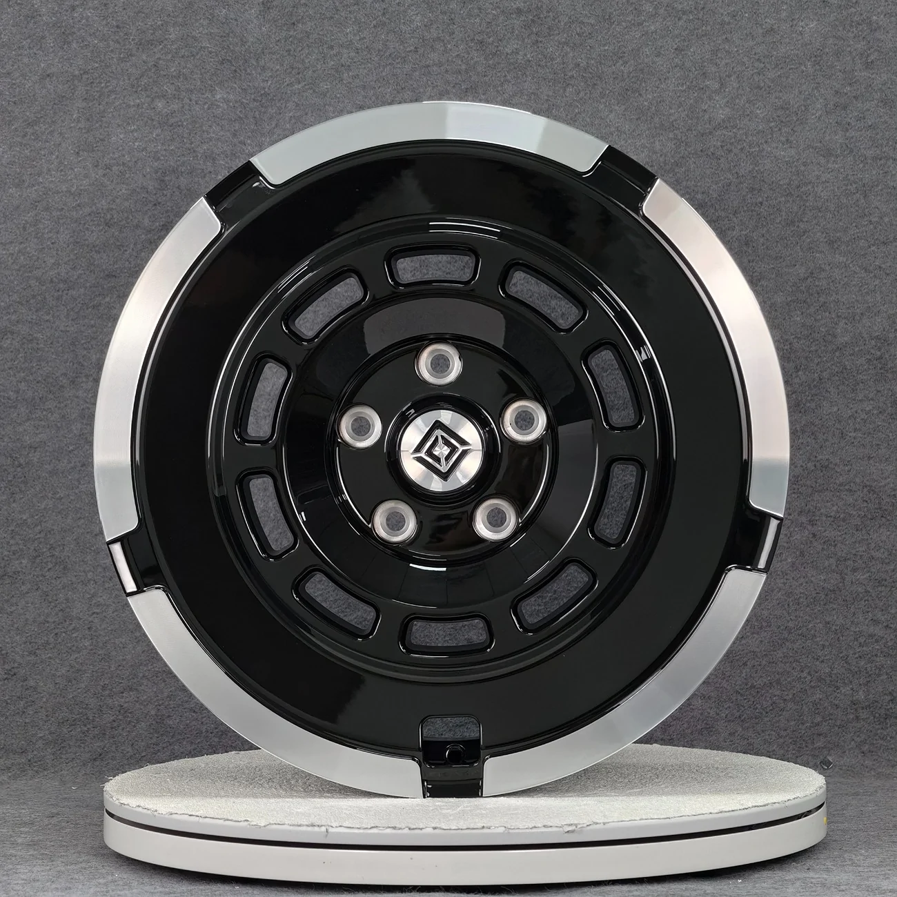Rivian R1T R1S Custom Orders From Atomic Wheels for Rivian b5aa2ba754734897a6f254b2b9b4e84e (1)