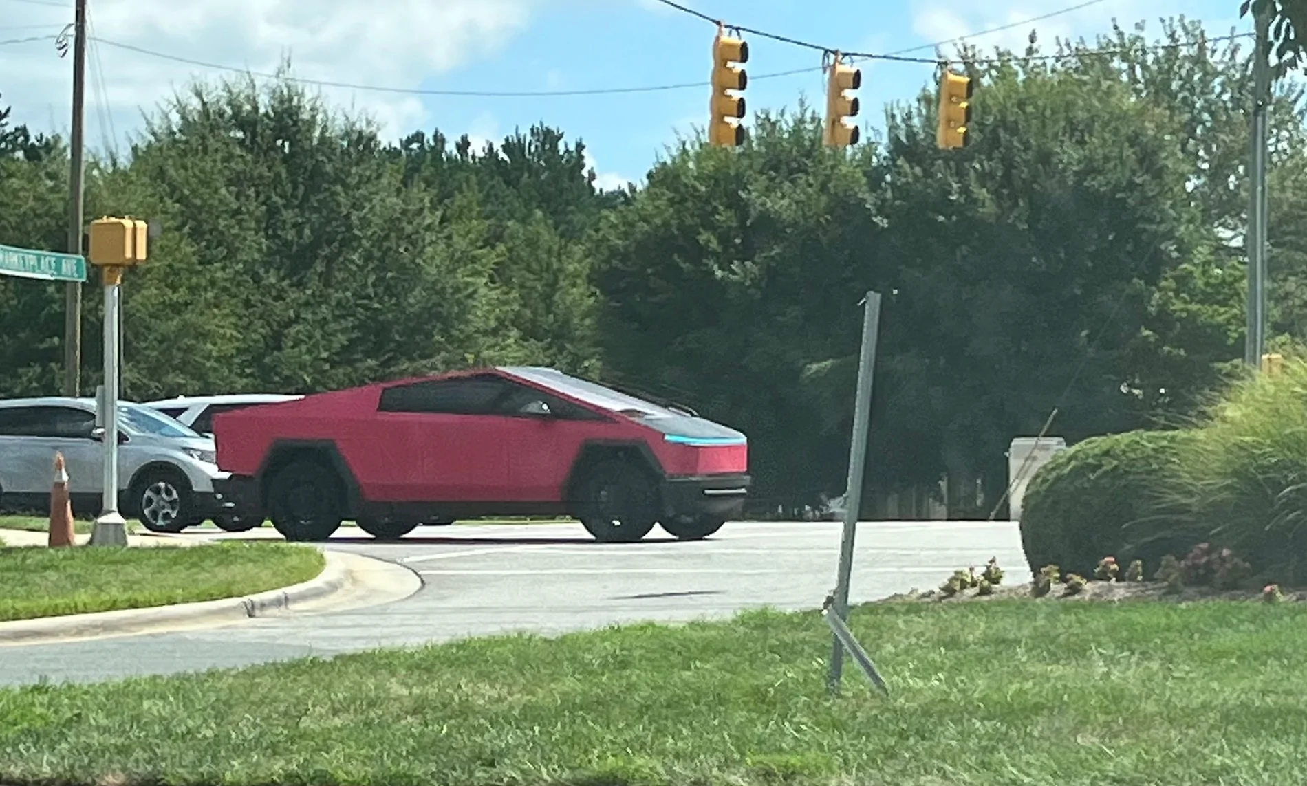 Rivian R1T R1S R2 Color Help Needed IMG_4882