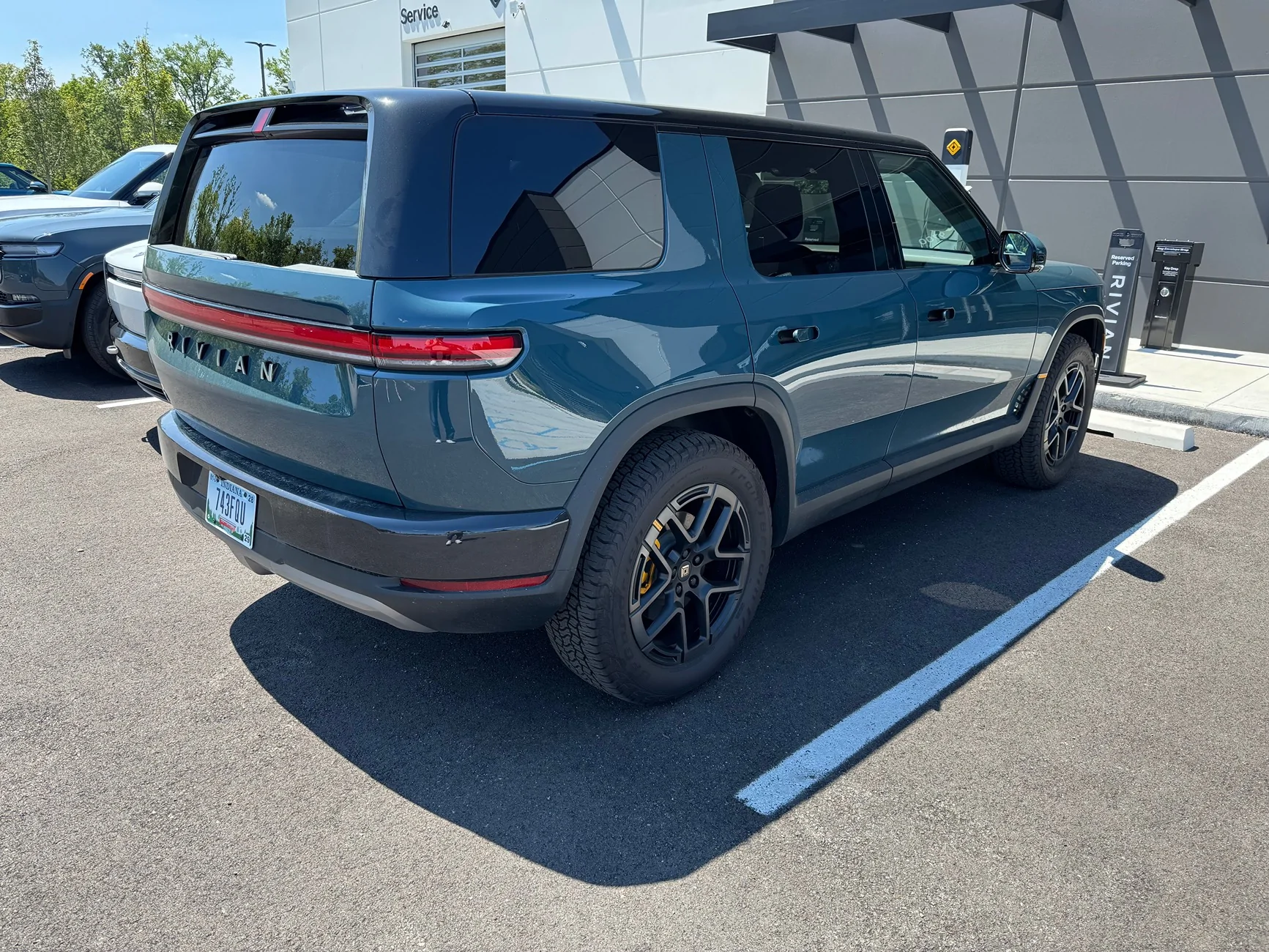 Rivian R1T R1S Esker Silver Paint Sample Closeup Photos IMG_5039