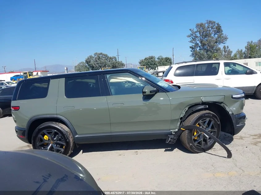 Rivian R1T R1S First Crashed R2 totaled with only 110 miles (VIN 1200) first crashed rivian r2 1