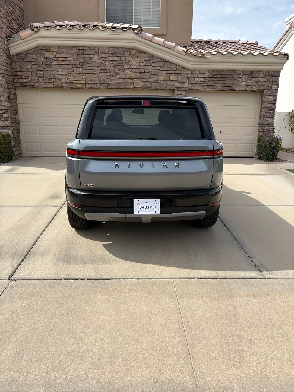 Rivian R1T R1S R2 Orders / VIN / Deliveries List Tracker + Stats 📊 IMG_8437