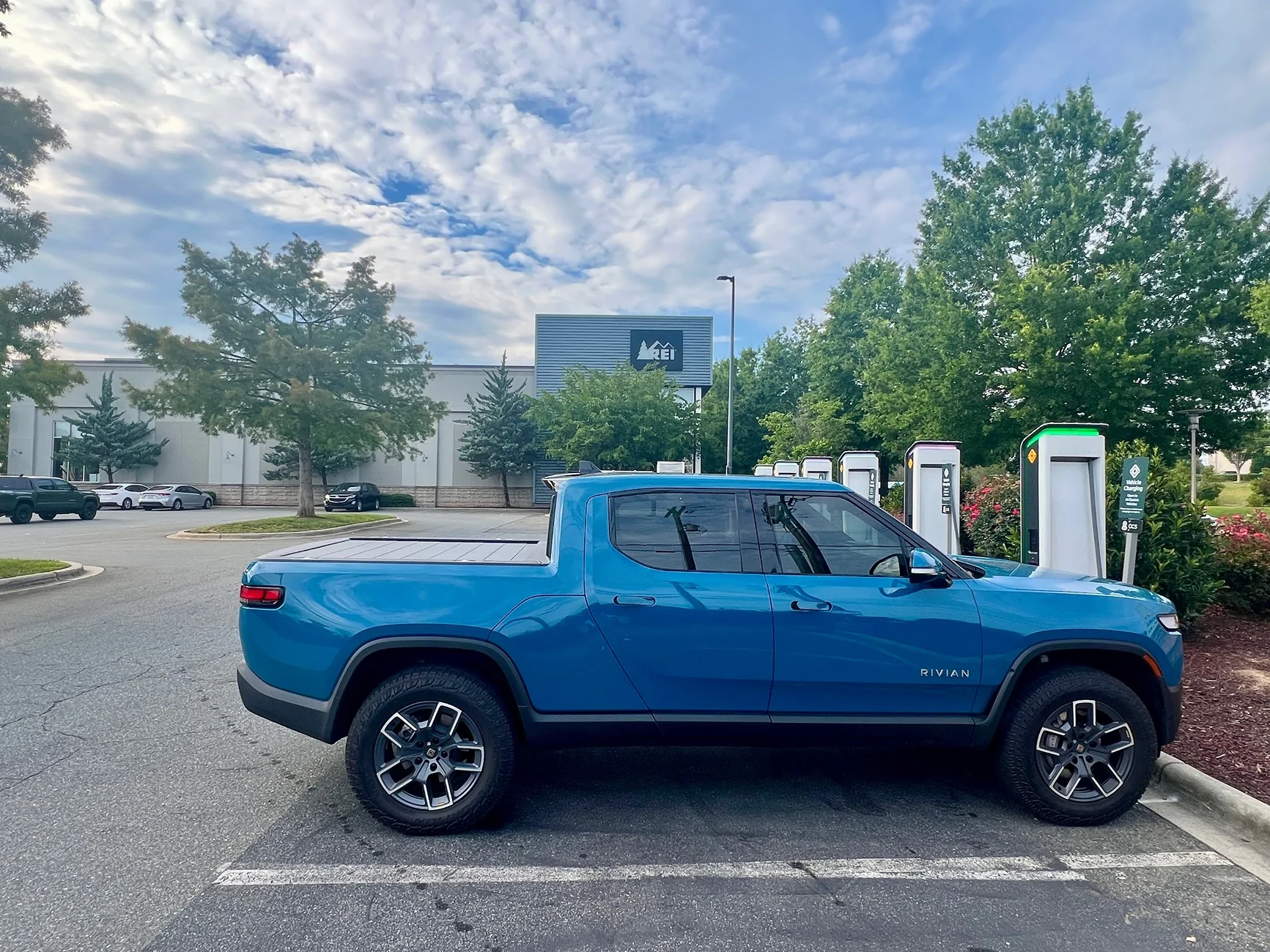 Rivian R1T R1S What'd you name / nickname your Rivian? IMG_4732
