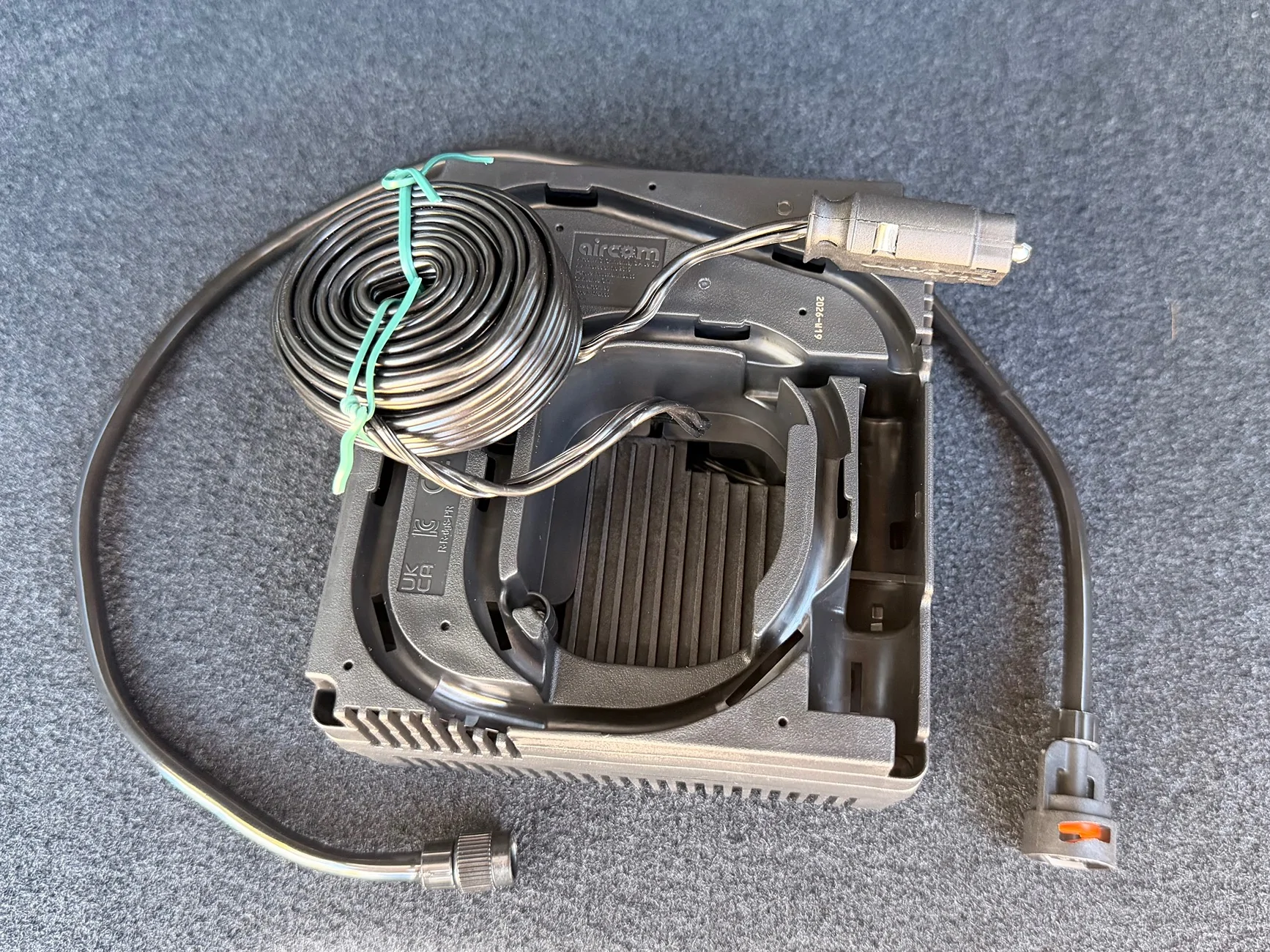 Rivian R1T R1S Tire Mobility Kit (R2) - closer look photos IMG_0362