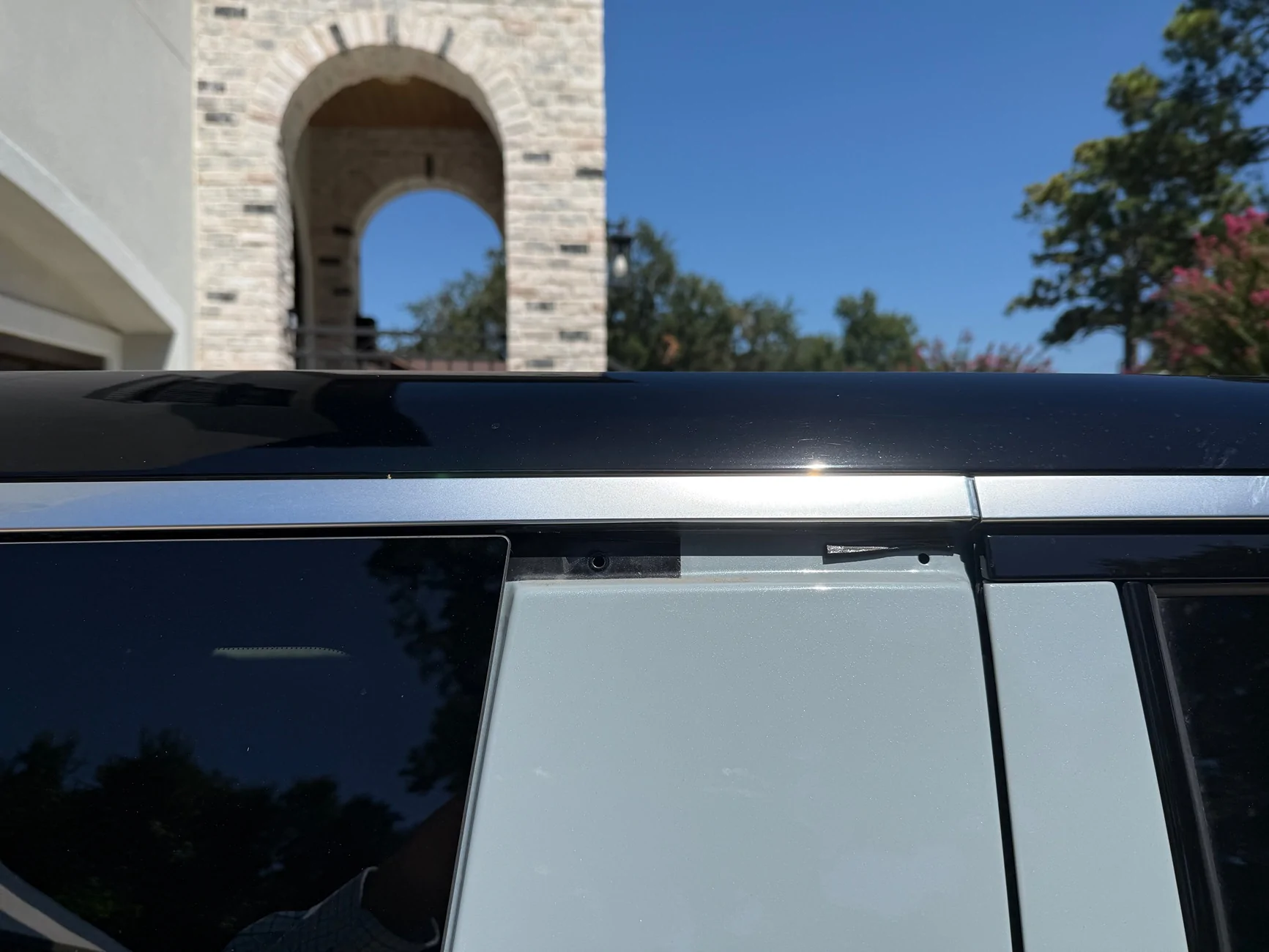 Rivian R1T R1S Small molding fell off - warranty coverage? IMG_2337