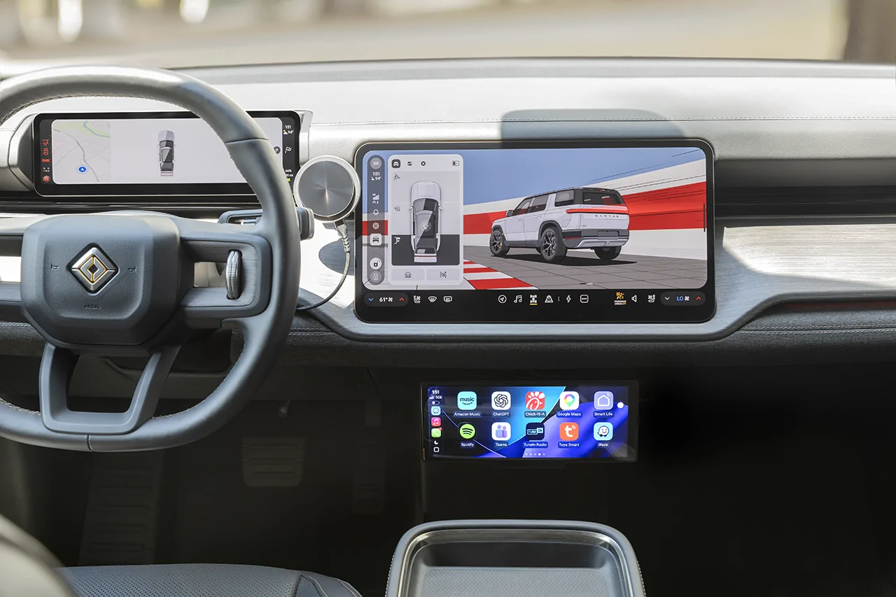 Rivian R2 CarPlay Screen (2).webp