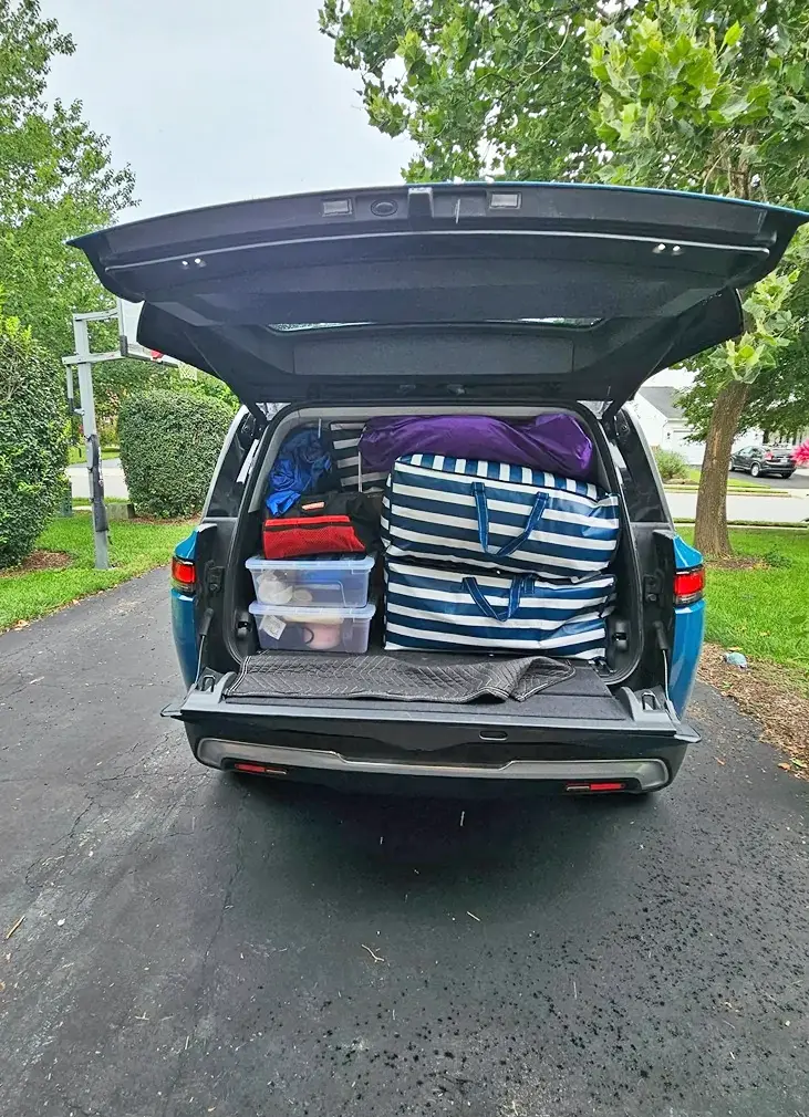 Rivian R1T R1S R1S Freshman College Move in Success 162226-8751b3b2da40c7832b9b9f292afbab10