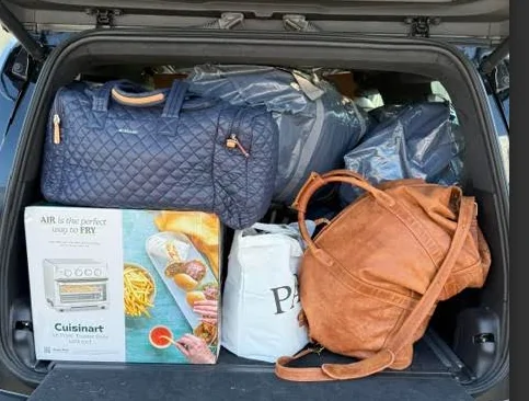 Rivian R1T R1S R1S Freshman College Move in Success 1787598000396-bg