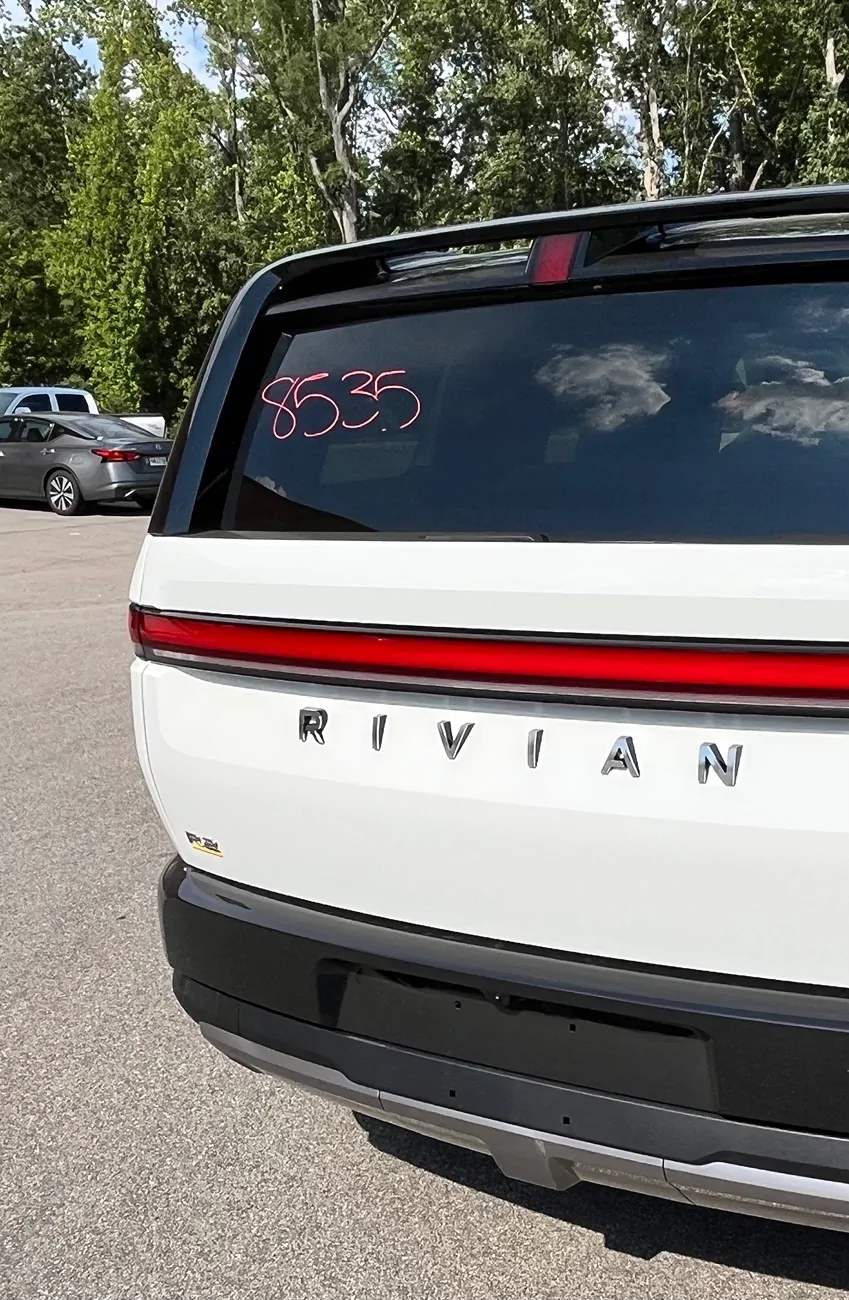 Rivian R1T R1S 📸 Daily random R2 photos thread - post your pics! IMG_5013