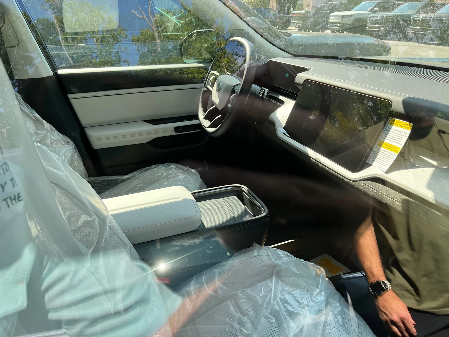 Rivian R1T R1S 📸 Daily random R2 photos thread - post your pics! IMG_5009
