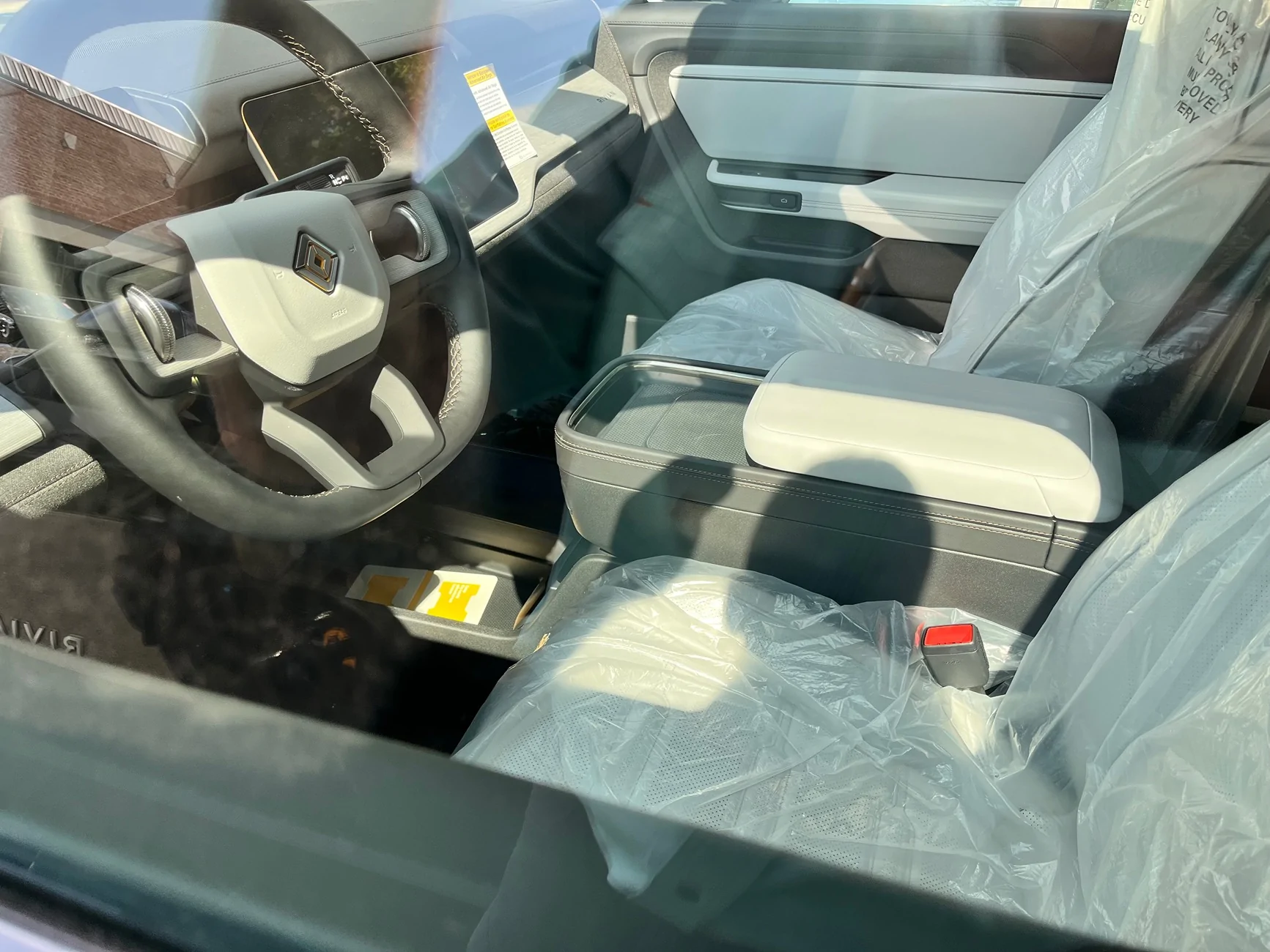 Rivian R1T R1S 📸 Daily random R2 photos thread - post your pics! IMG_5007