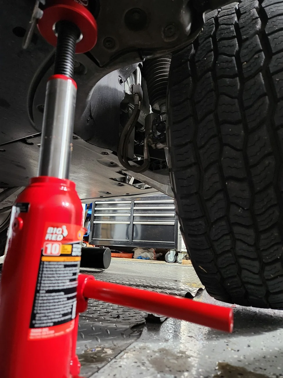 Rivian R1T R1S Bottle Jack Recommendations? 20230221_124047