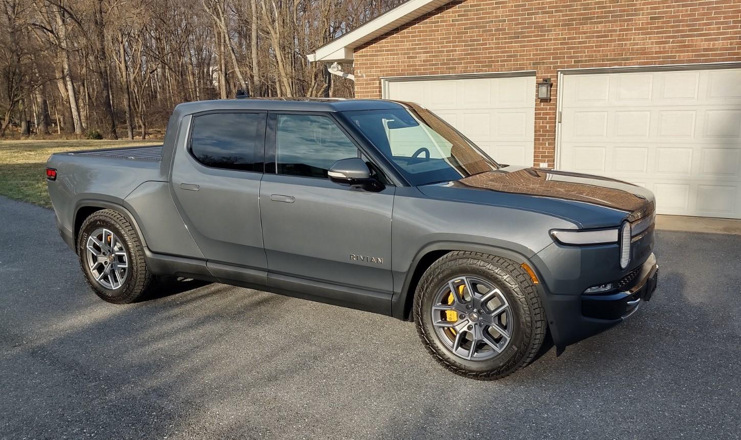 Rivian R1T R1S FINAL Color, Interior and Options Lock - Timeframe Questions IMG_20220315_174929330_HDR2