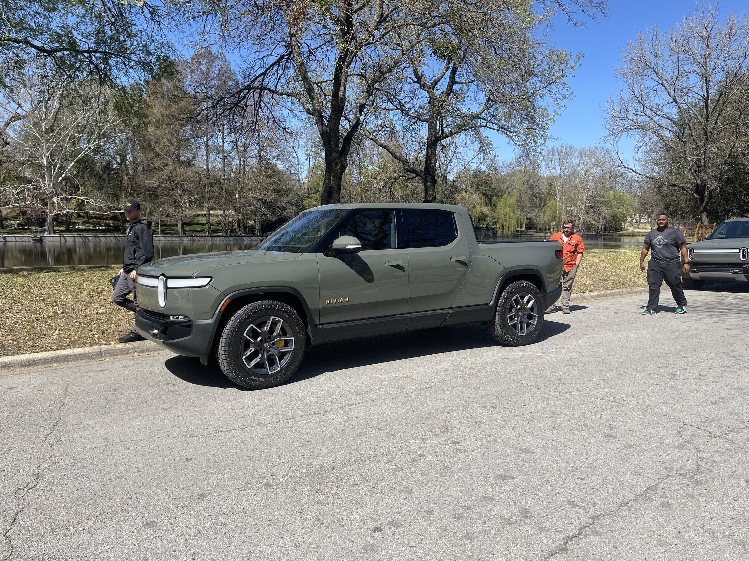 Rivian R1T R1S Any "March-April" delivery people contacted? DF5CACCE-879F-451F-AC5E-63824C3CD448