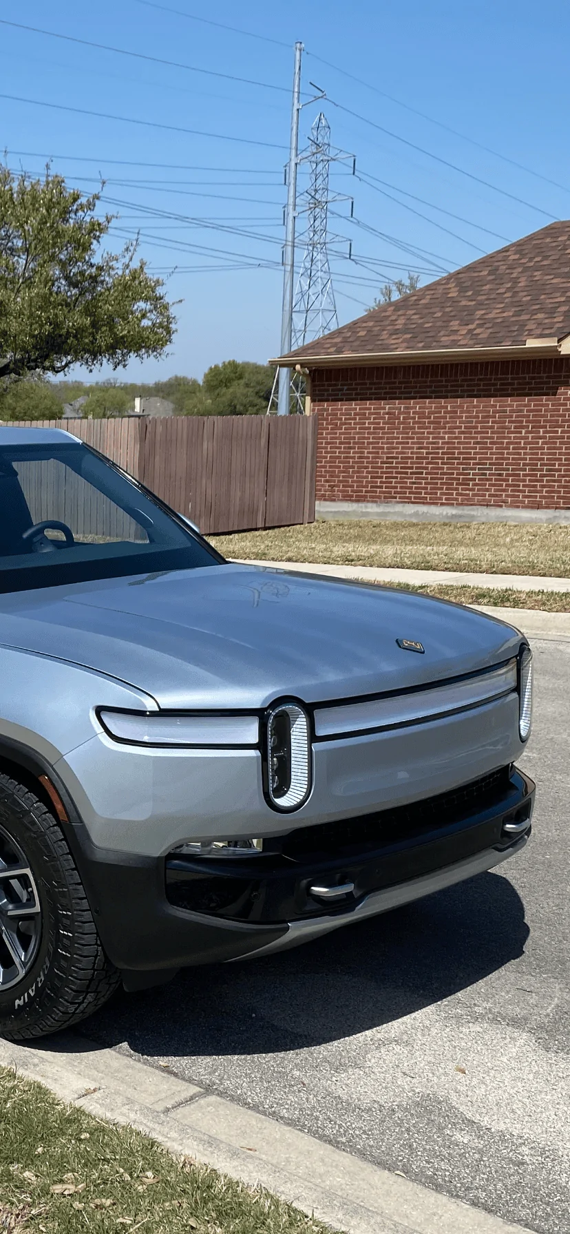Rivian R1T R1S Tiger stripes in hood paint 9EFC7AD7-7A9B-465F-8C54-2DECC987C384