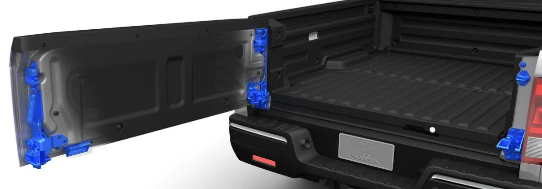 Rivian R1T R1S 180 degree tailgate 1648303941453