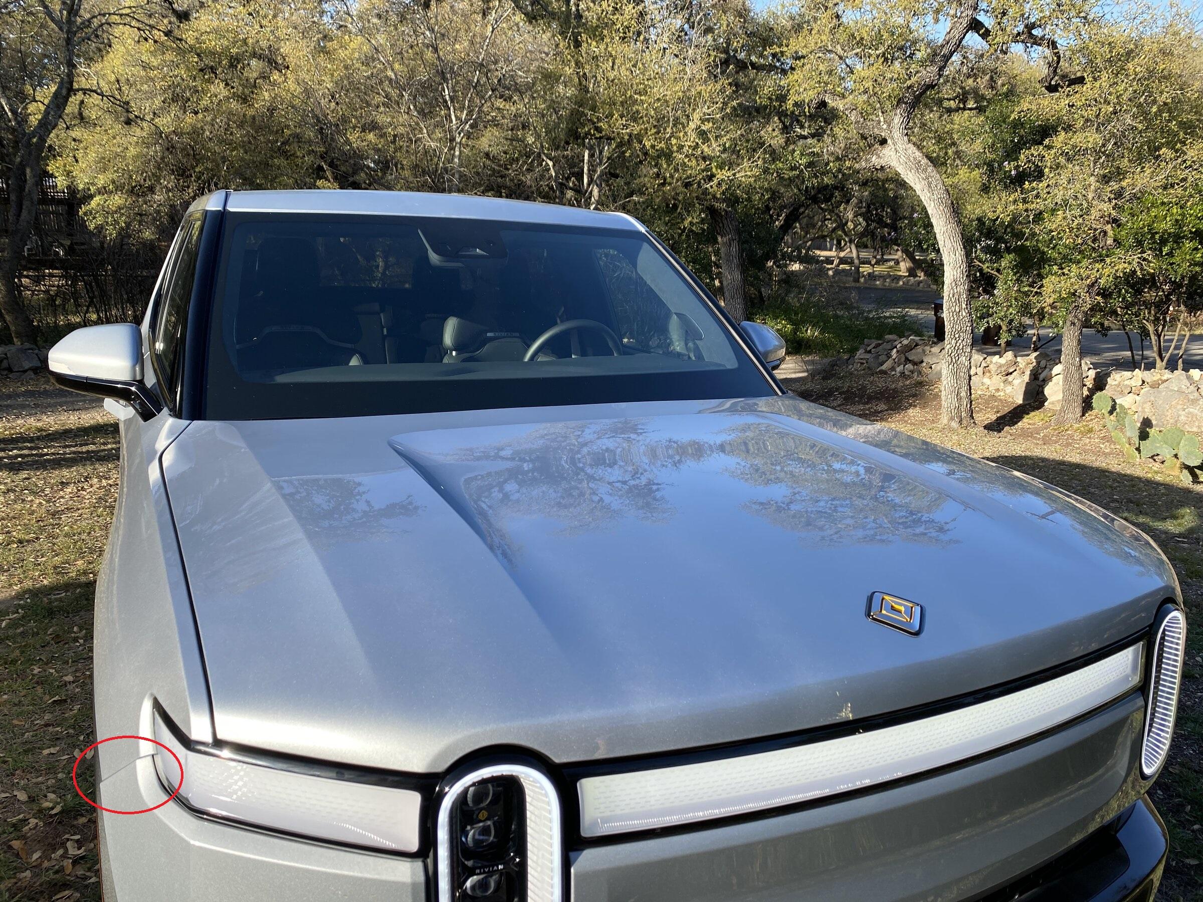 Rivian R1T R1S Tiger stripes in hood paint misalign