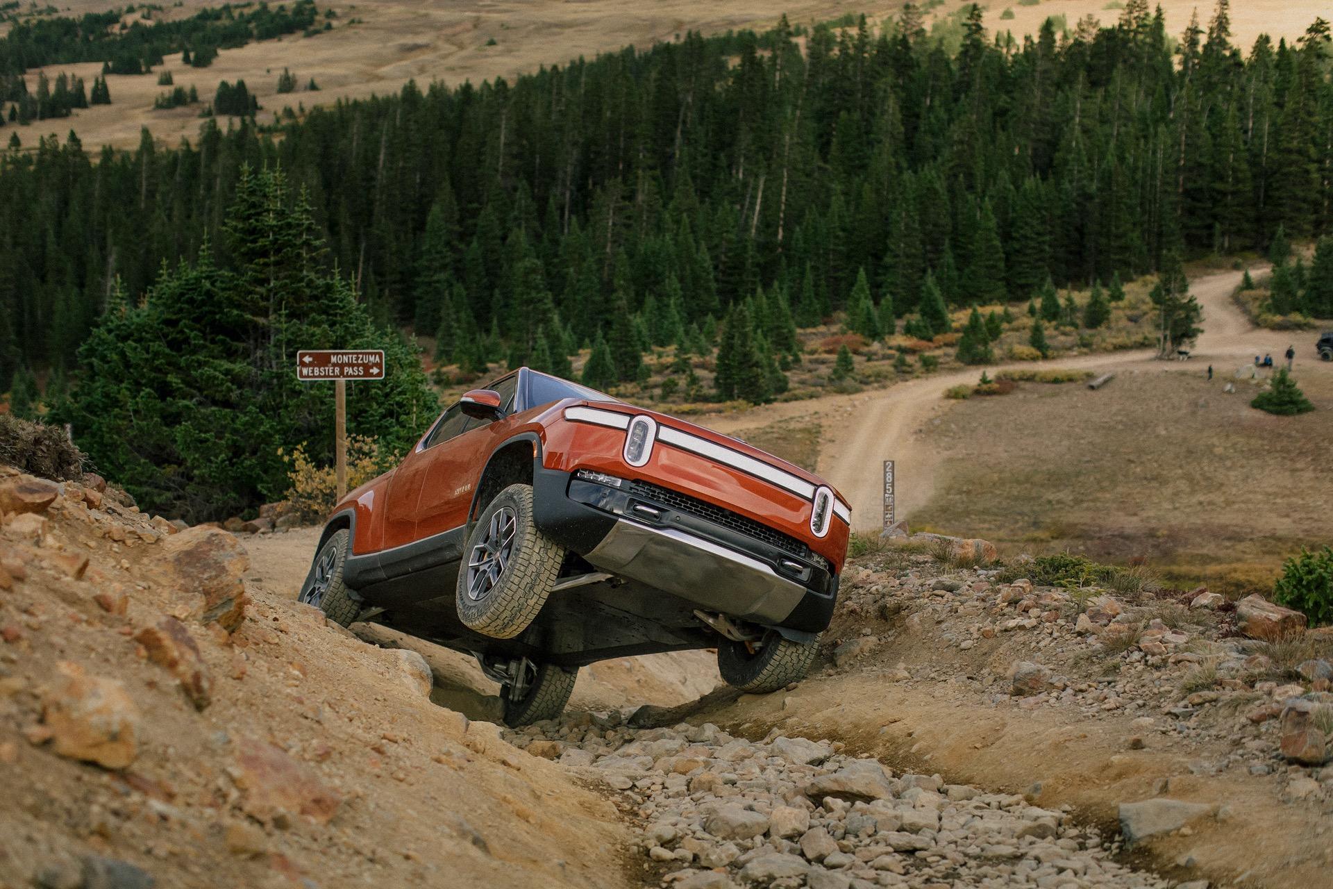 Rivian R1T R1S 02/21 Adventure reservation delivery window? 99DB8B3E-FD71-464B-940D-CA2D97A4019C