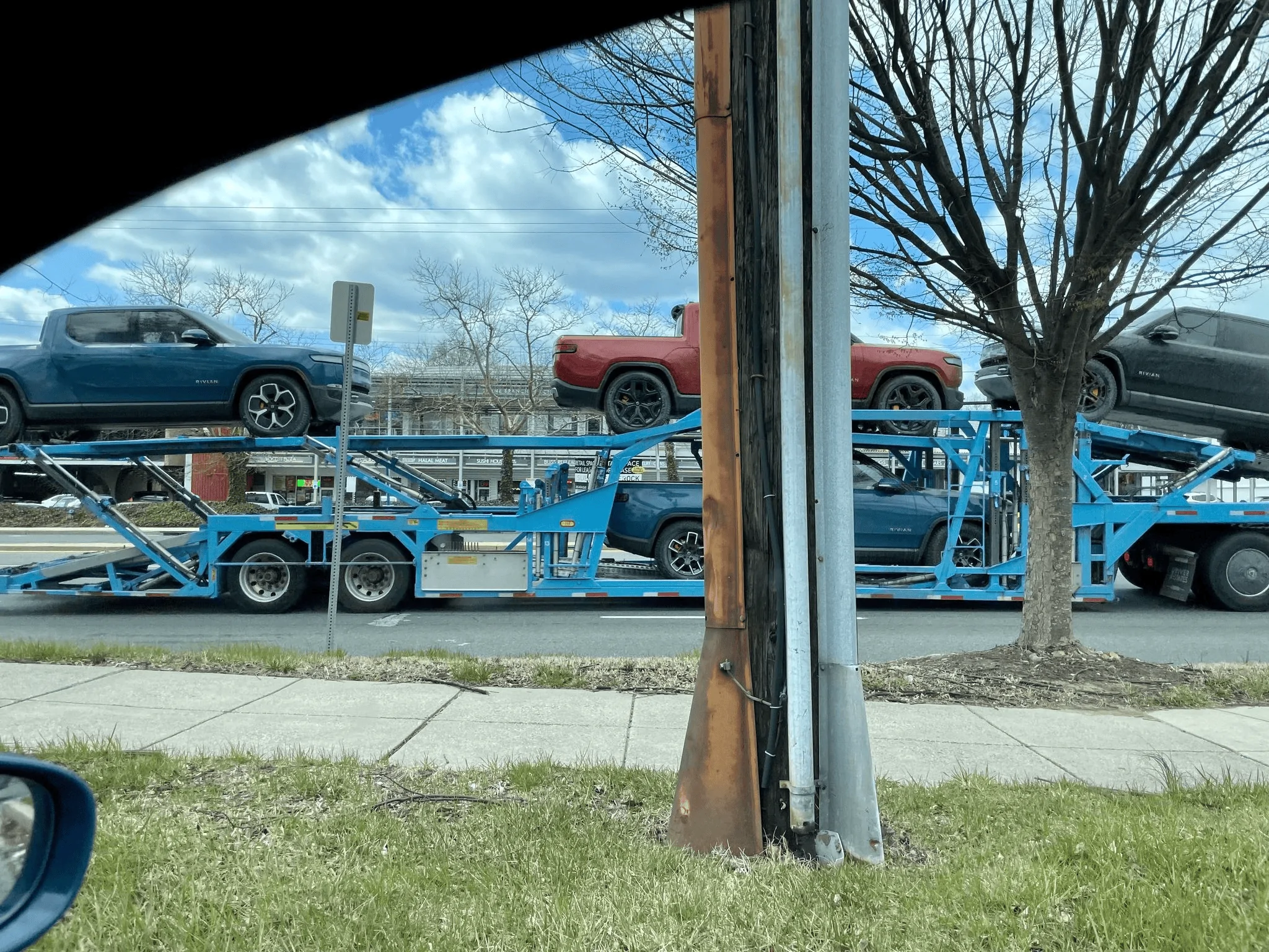 Rivian R1T R1S DMV Spotted Section 1648492629913