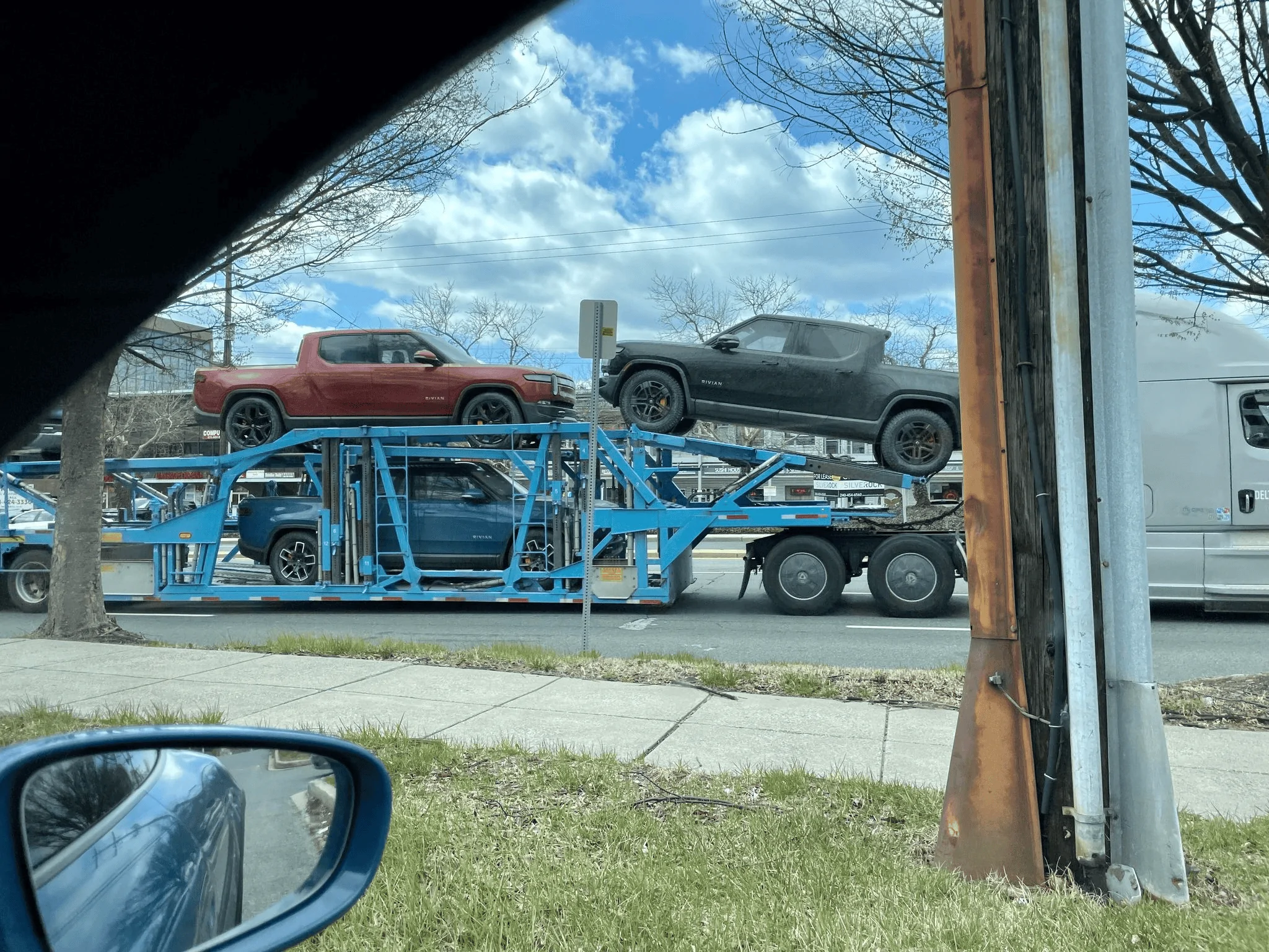 Rivian R1T R1S DMV Spotted Section 1648492640551