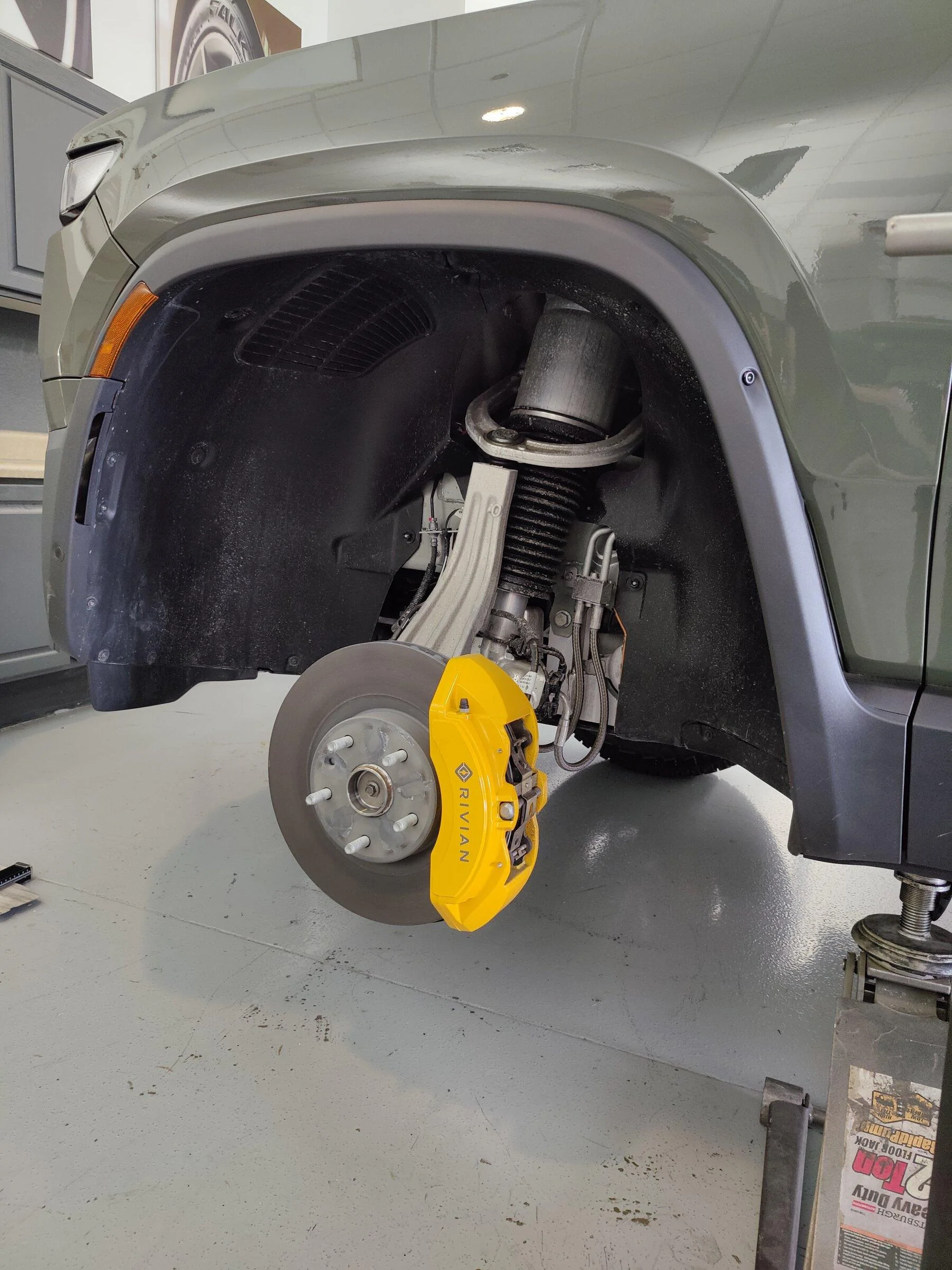 Rivian R1T R1S R1T 20" AT Wheel Weight, Specs, Offset, Bolt Pattern, Construction IMG_20220330_160121