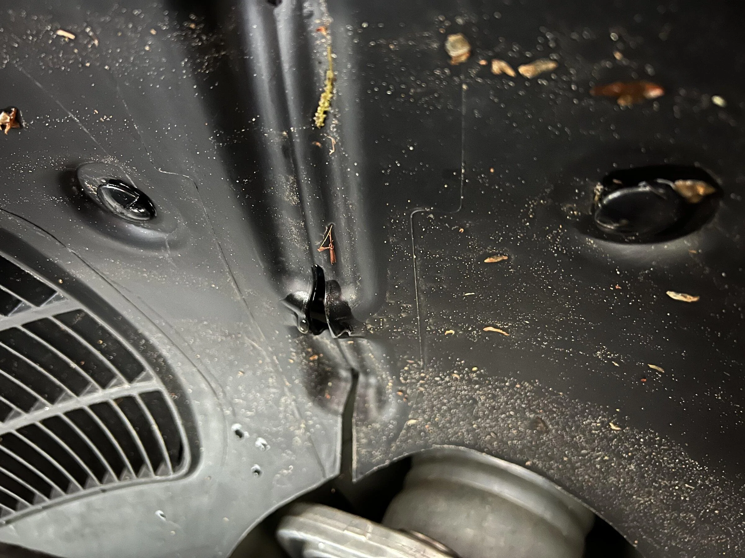 Rivian R1T R1S Wheel well fasteners bumped and lost 20A0D4EB-BBDD-414C-A694-86C7D0E78C16