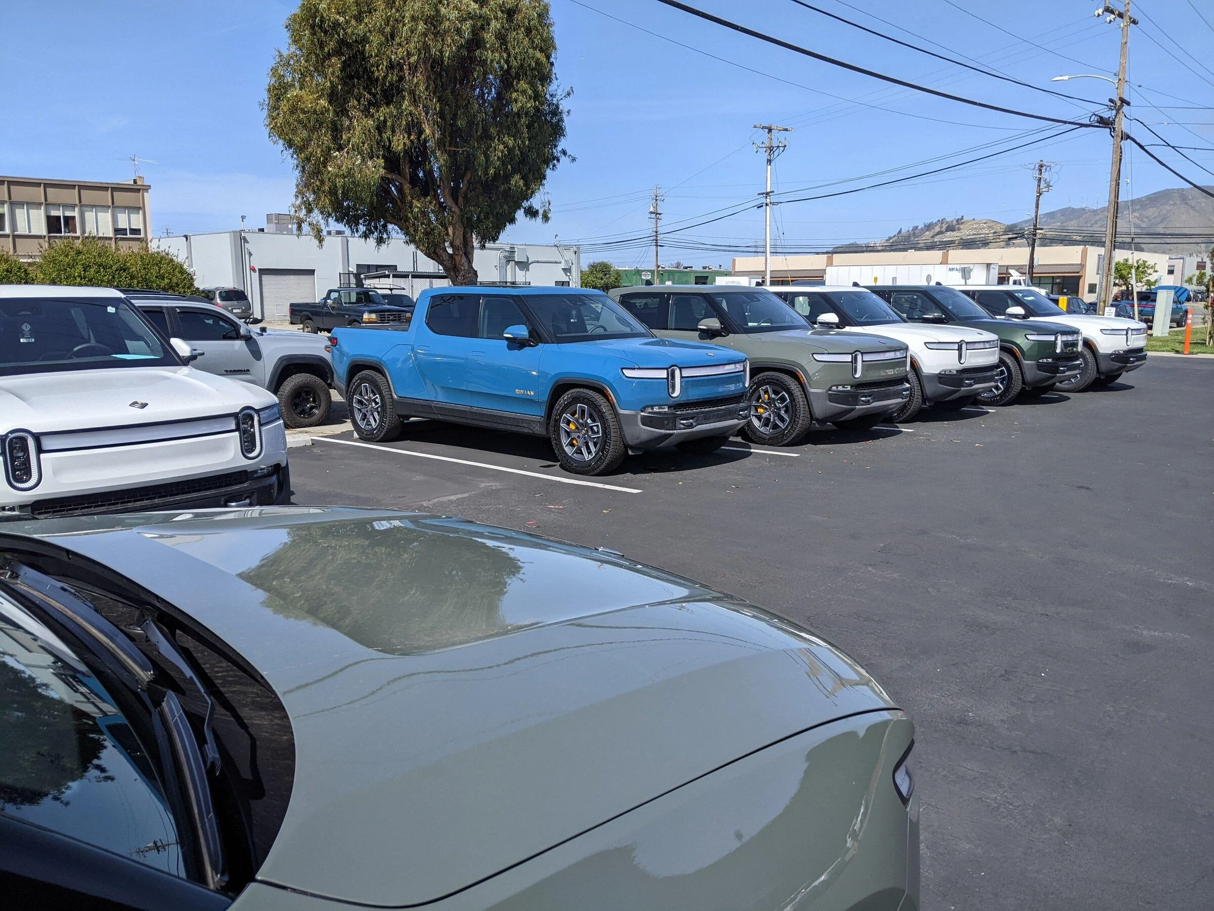 Rivian R1T R1S [RESOLVED] My R1T is leaking brake fluid PXL_20220331_180535190