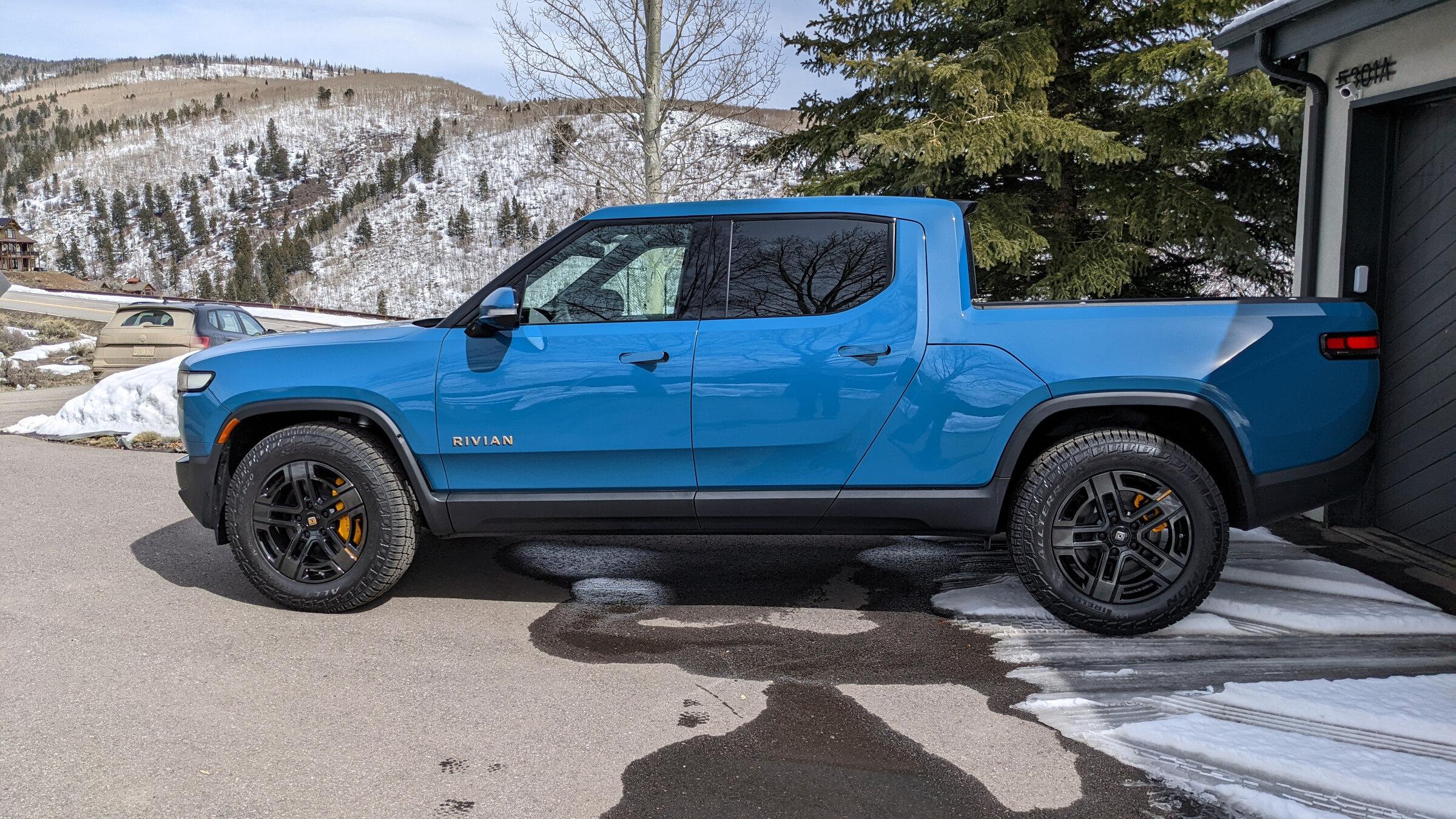 Rivian R1T R1S Colorado Checking In PXL_20220331_210540218.MP