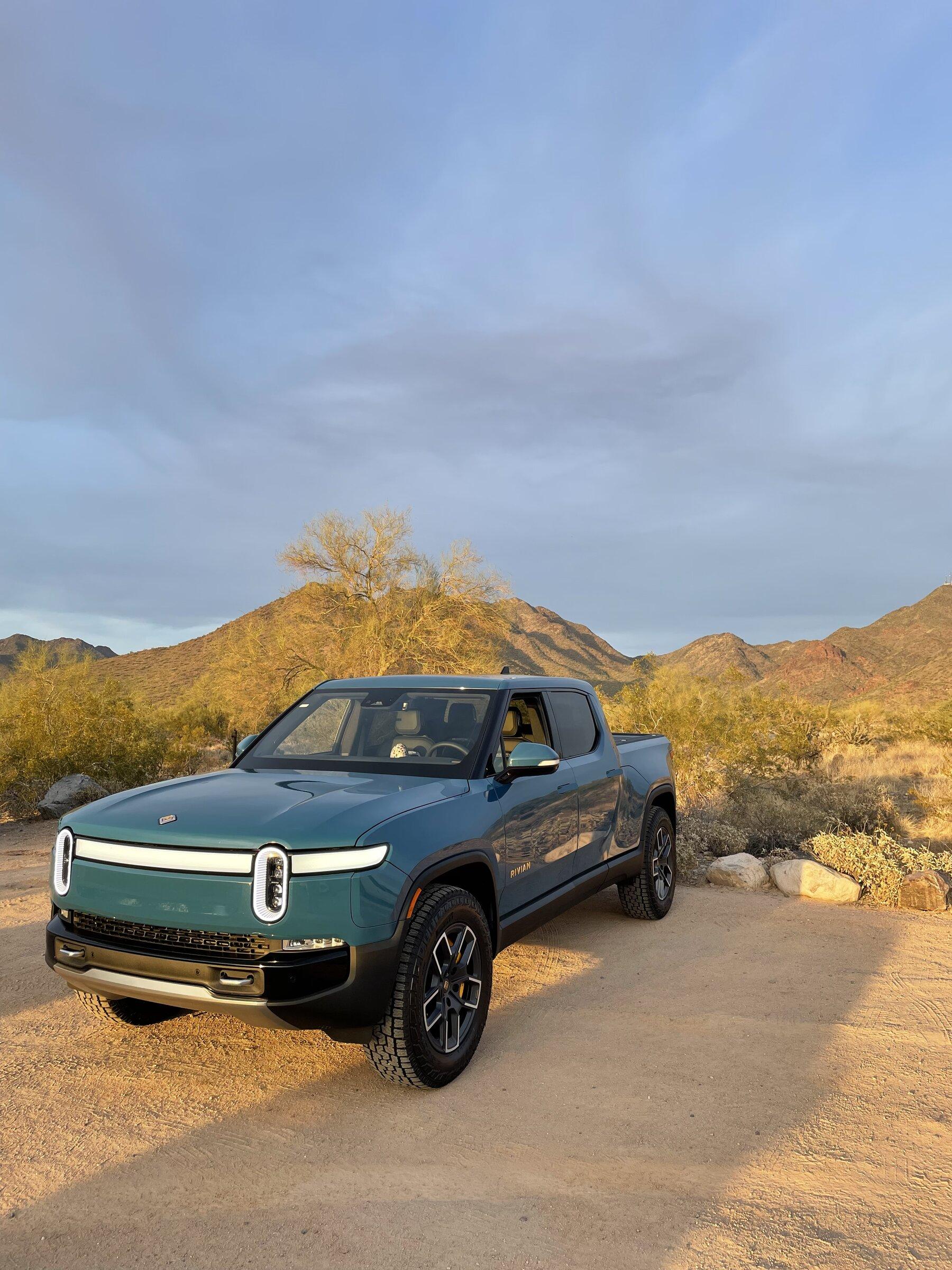 Rivian R1T R1S Arizona pre-orders A6EF5C58-435A-4CA4-83AE-D32125BFED72