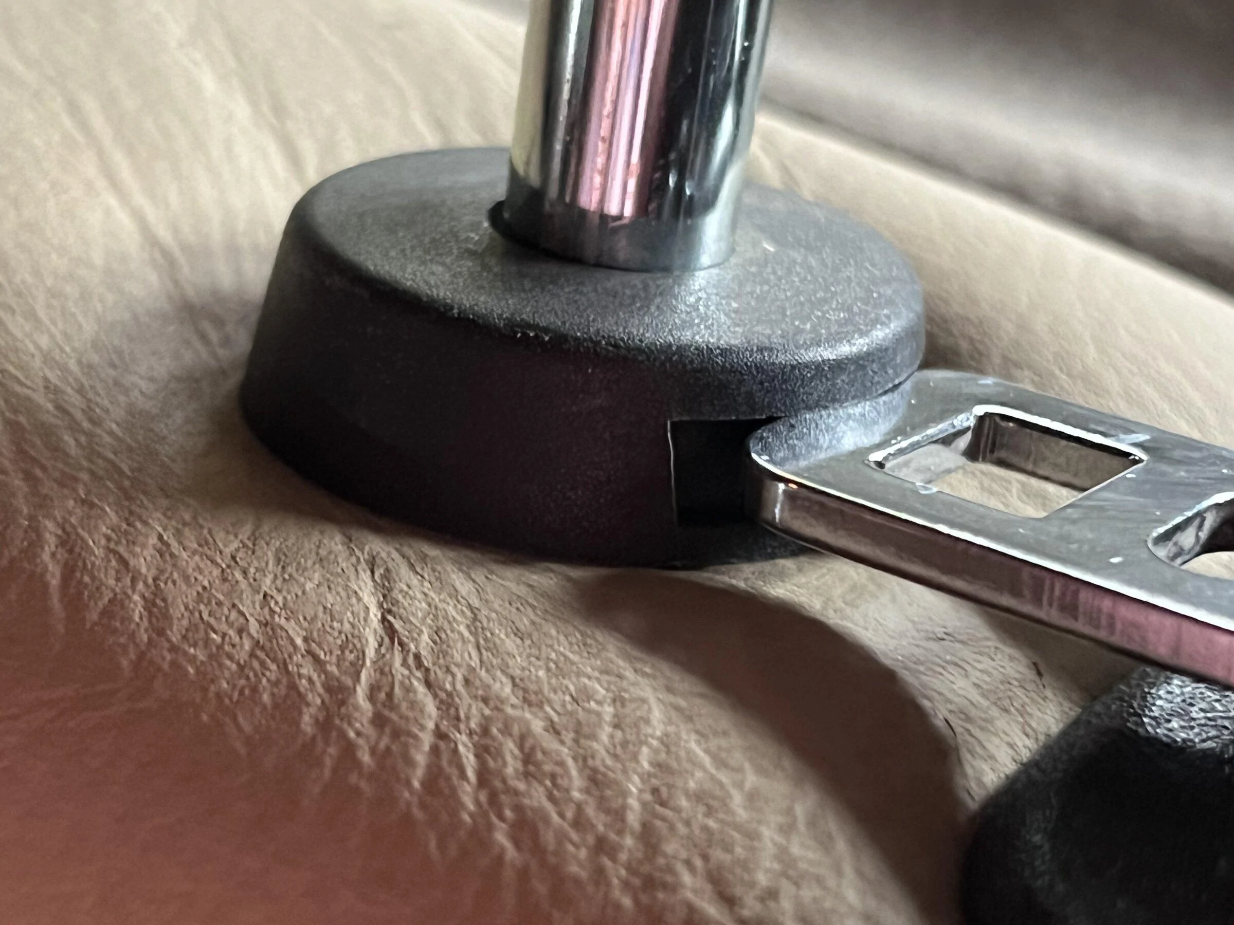 Rivian R1T R1S Rear Headrest Removal - DIY How-To 4BA3627E-A07D-4178-ACB9-35E4C60C0459