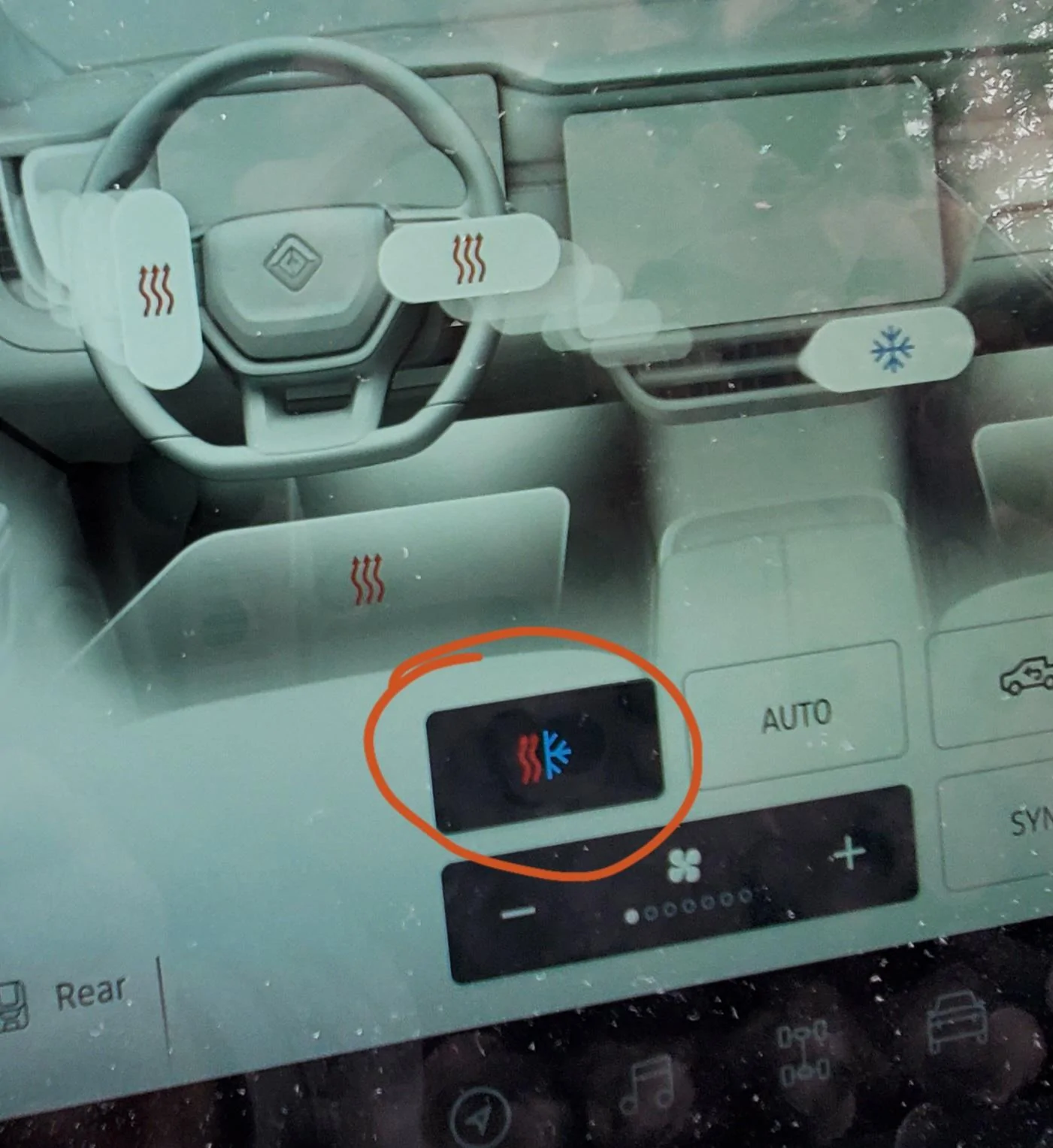 Rivian R1T R1S AC not blowing cold air 20220401_143847