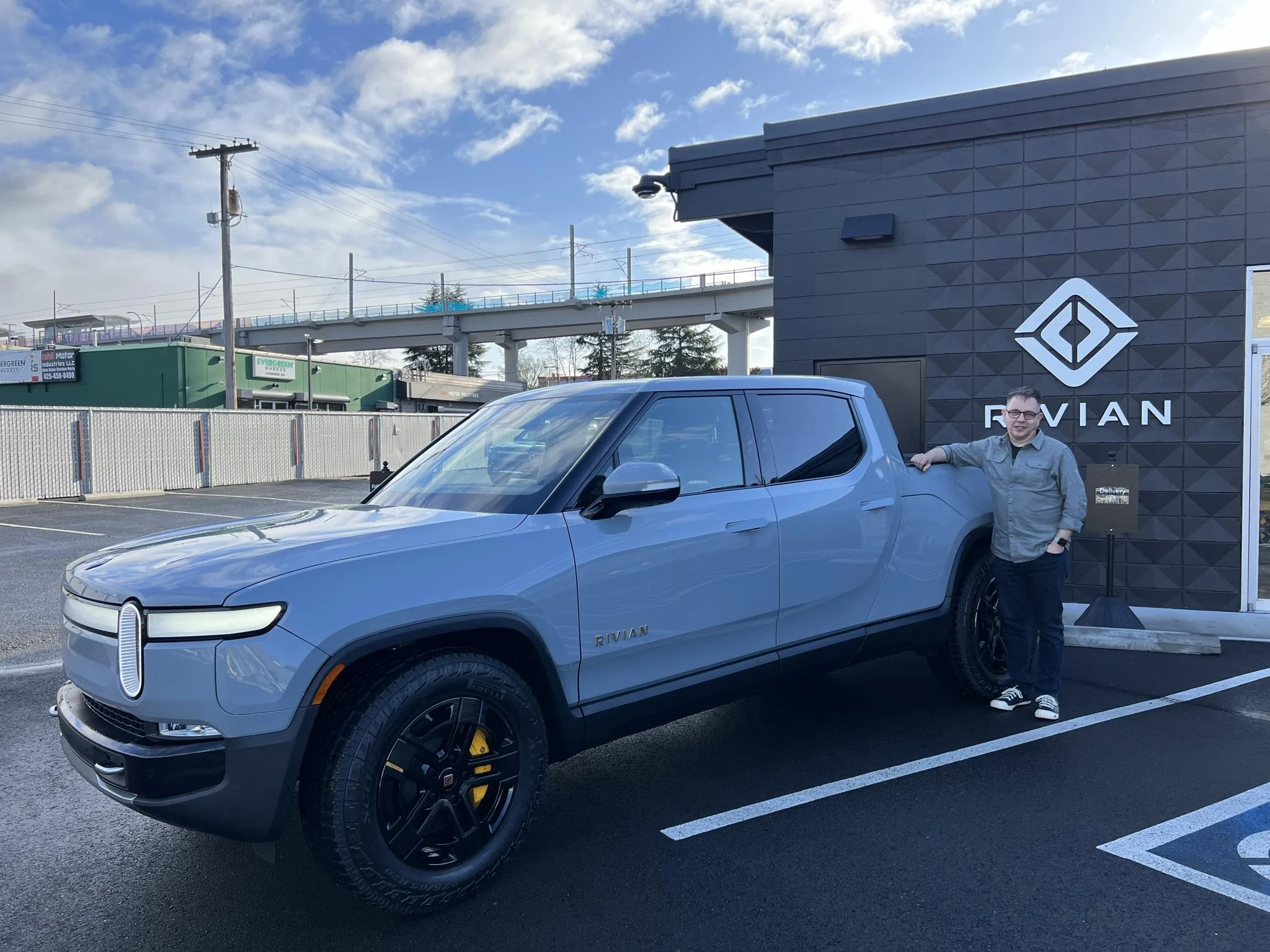 Rivian R1T R1S PNW Roll Call IMG_0466