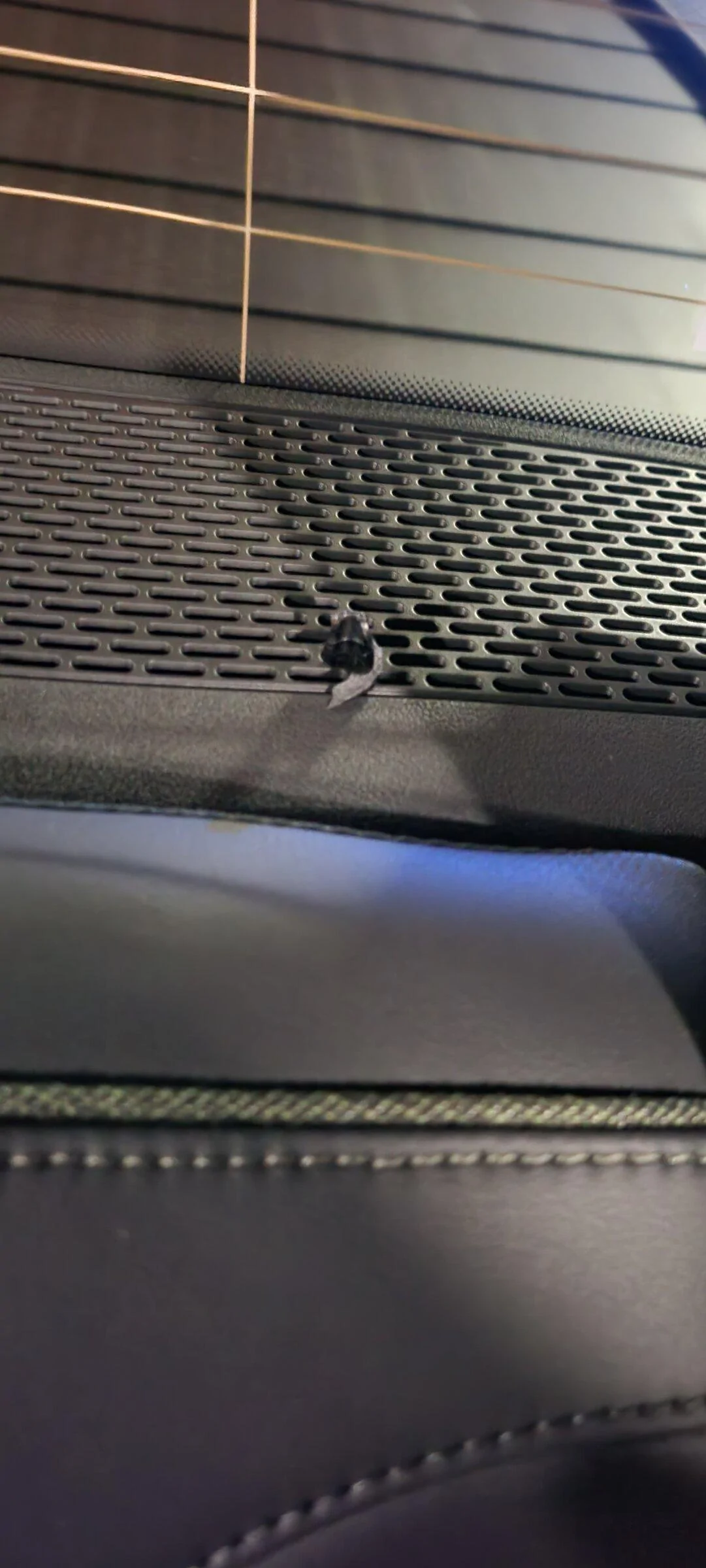 Rivian R1T R1S Bellevue Pickup (Get it?) 3/31/2022 20220401_183928