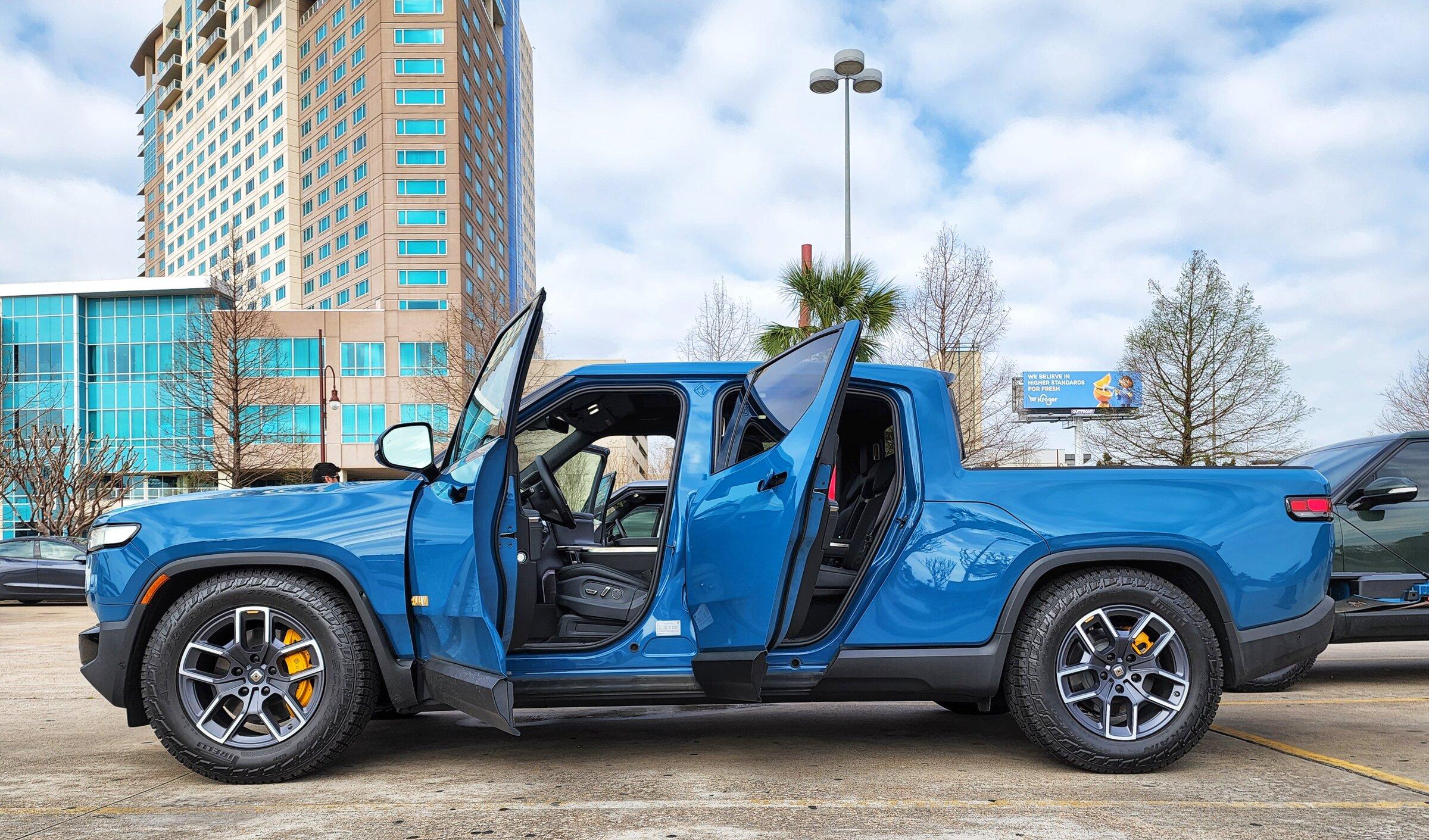 Rivian R1T R1S Houston Forum Members Gathering Saturday, April 2nd 20220402_094744-01