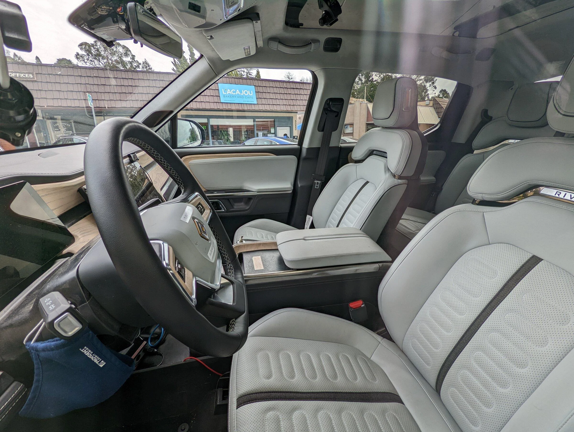 rivian_mule_interior.jpg