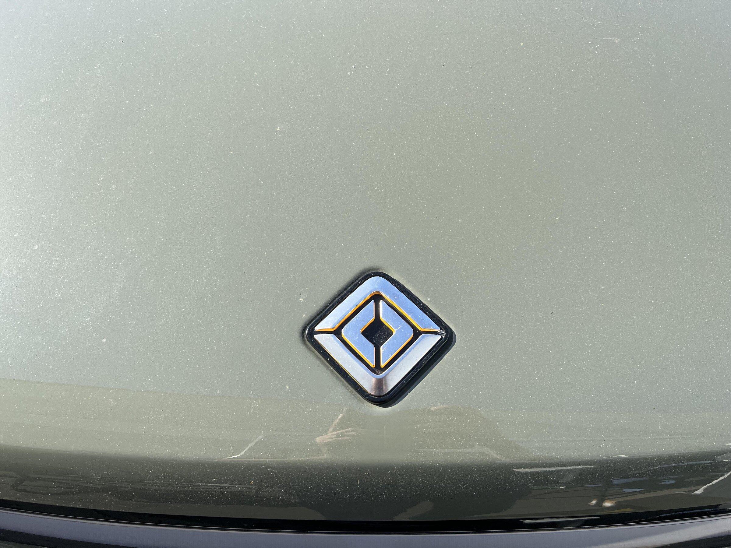 Rivian R1T R1S FOREST GREEN R1T Photos l