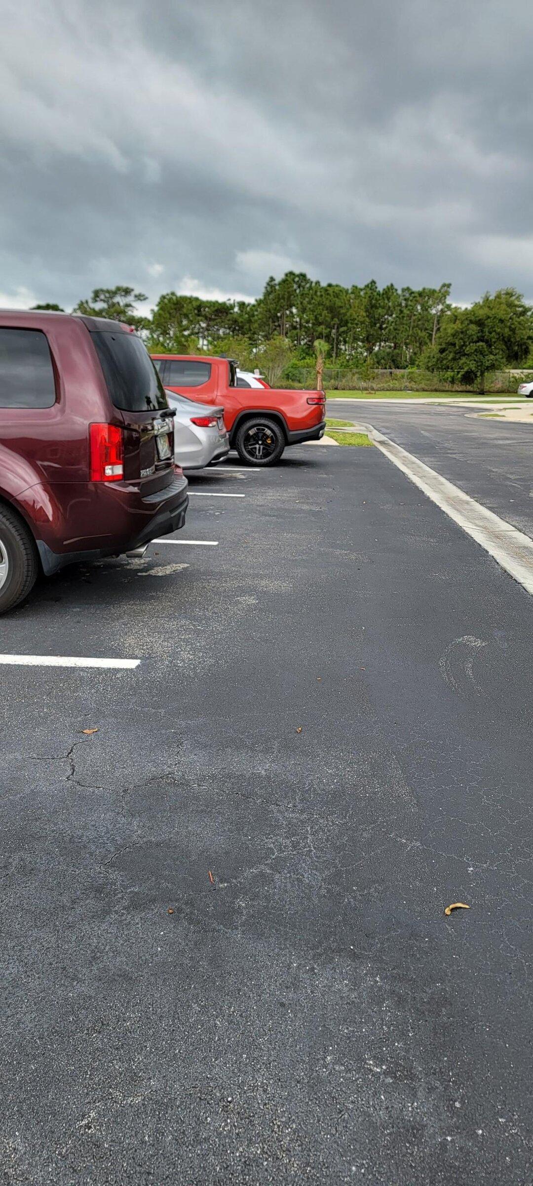 Rivian R1T R1S My R1T Experience in Orlando Florida Center.. WOW IMG_20220406_171129