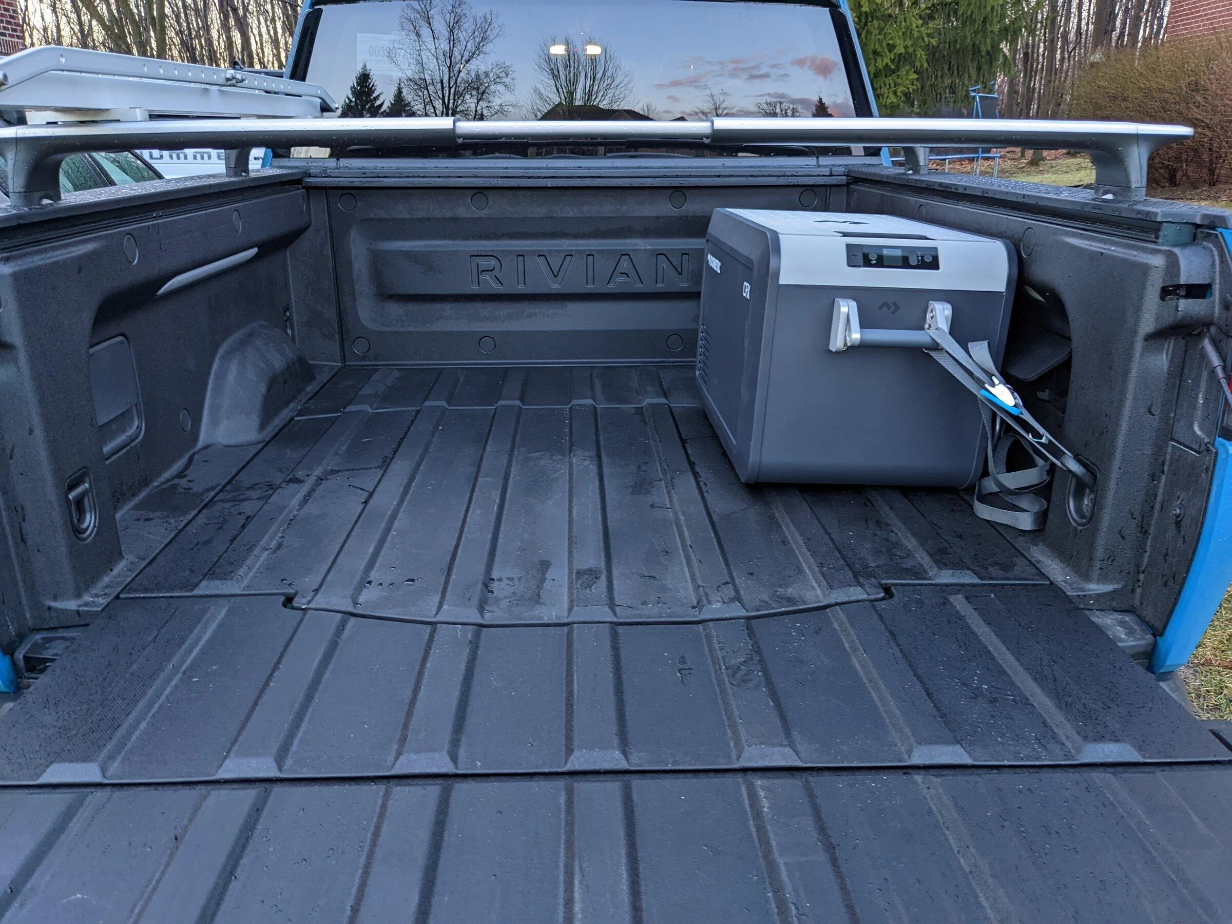 Rivian R1T R1S Rivian is going to have to make a fridge PXL_20220407_000109505