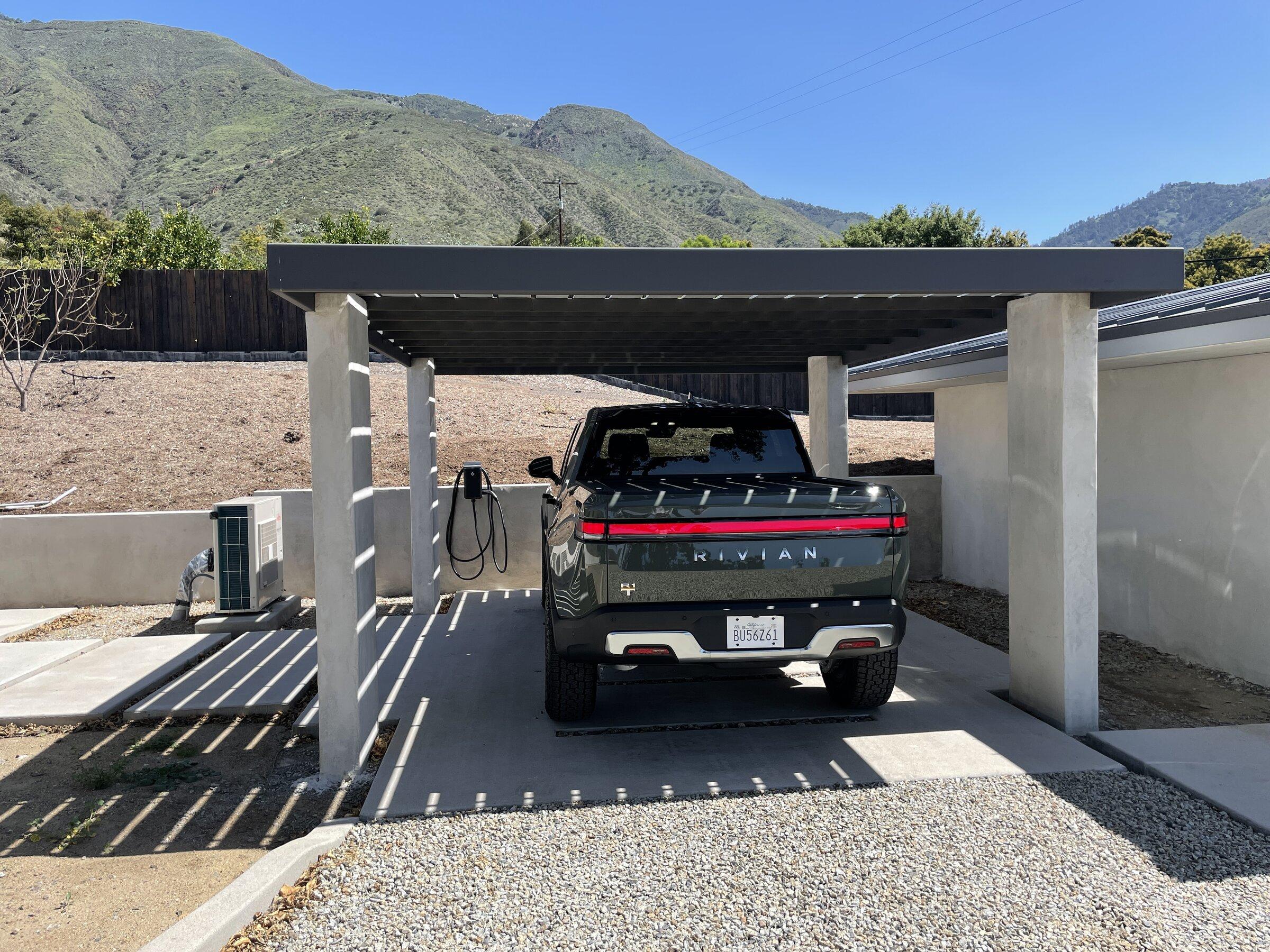 Rivian R1T R1S Delivery Issue - Can't be happening! IMG_3937.JPG