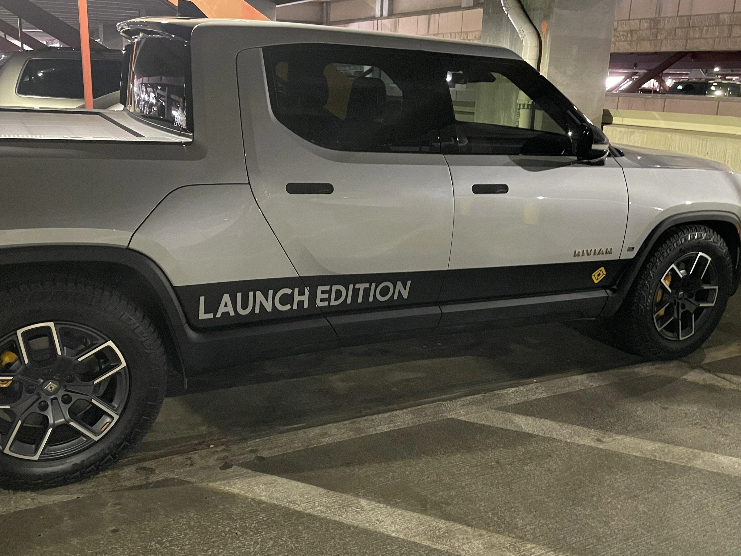 Rivian R1T R1S Custom vinyl'd R1T Launch Edition I just spied… C8132D70-84EB-4CF5-BFF9-05401A1B140E